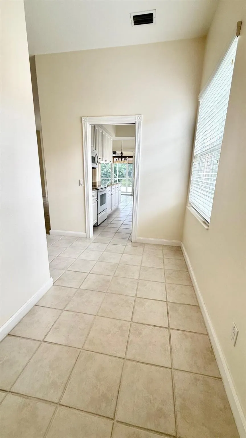 2706 James River Road