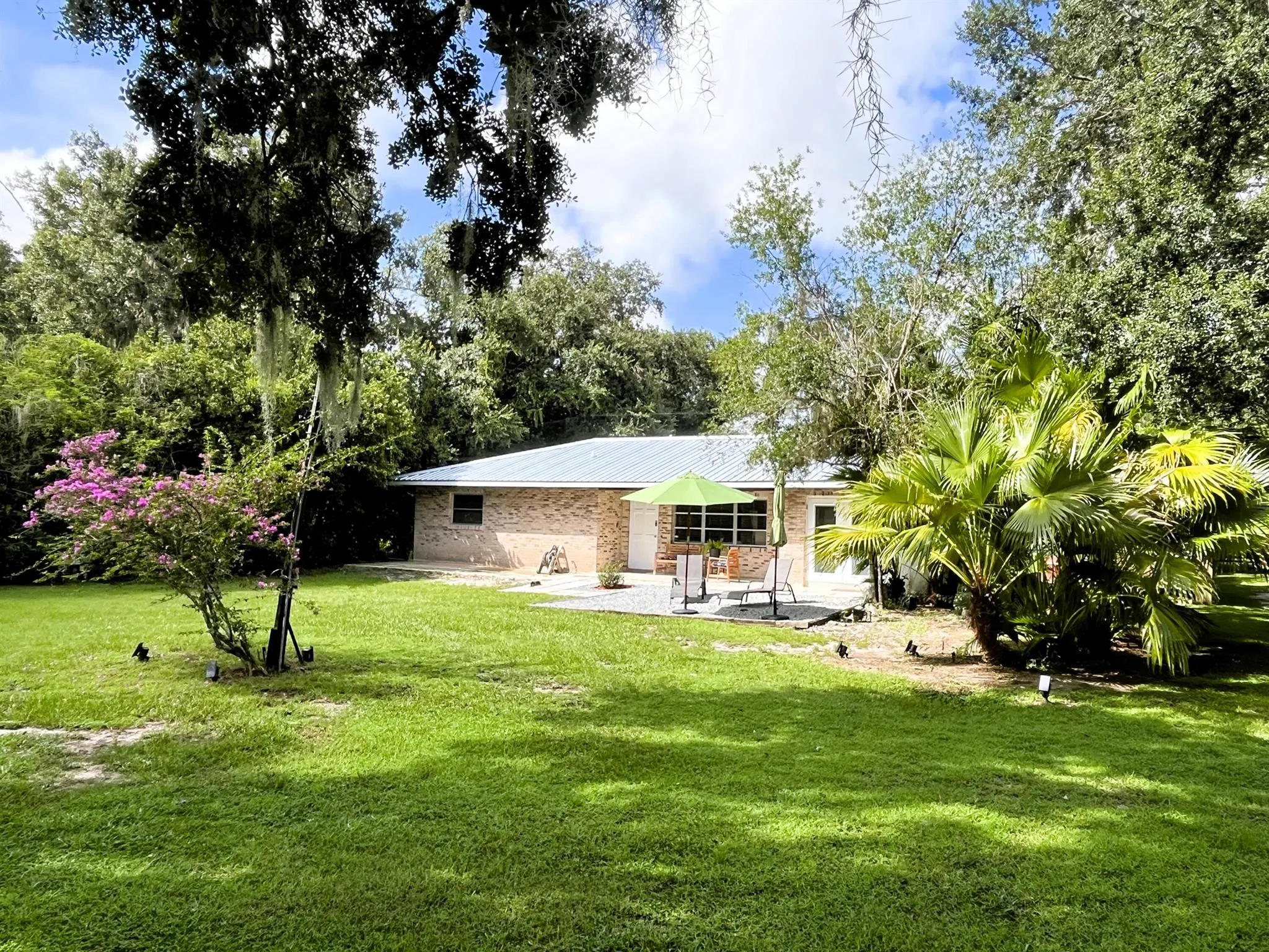 1018 Lake Josephine Court