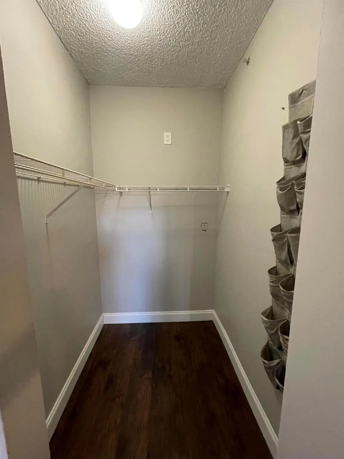 1000 Scotia Drive, #105