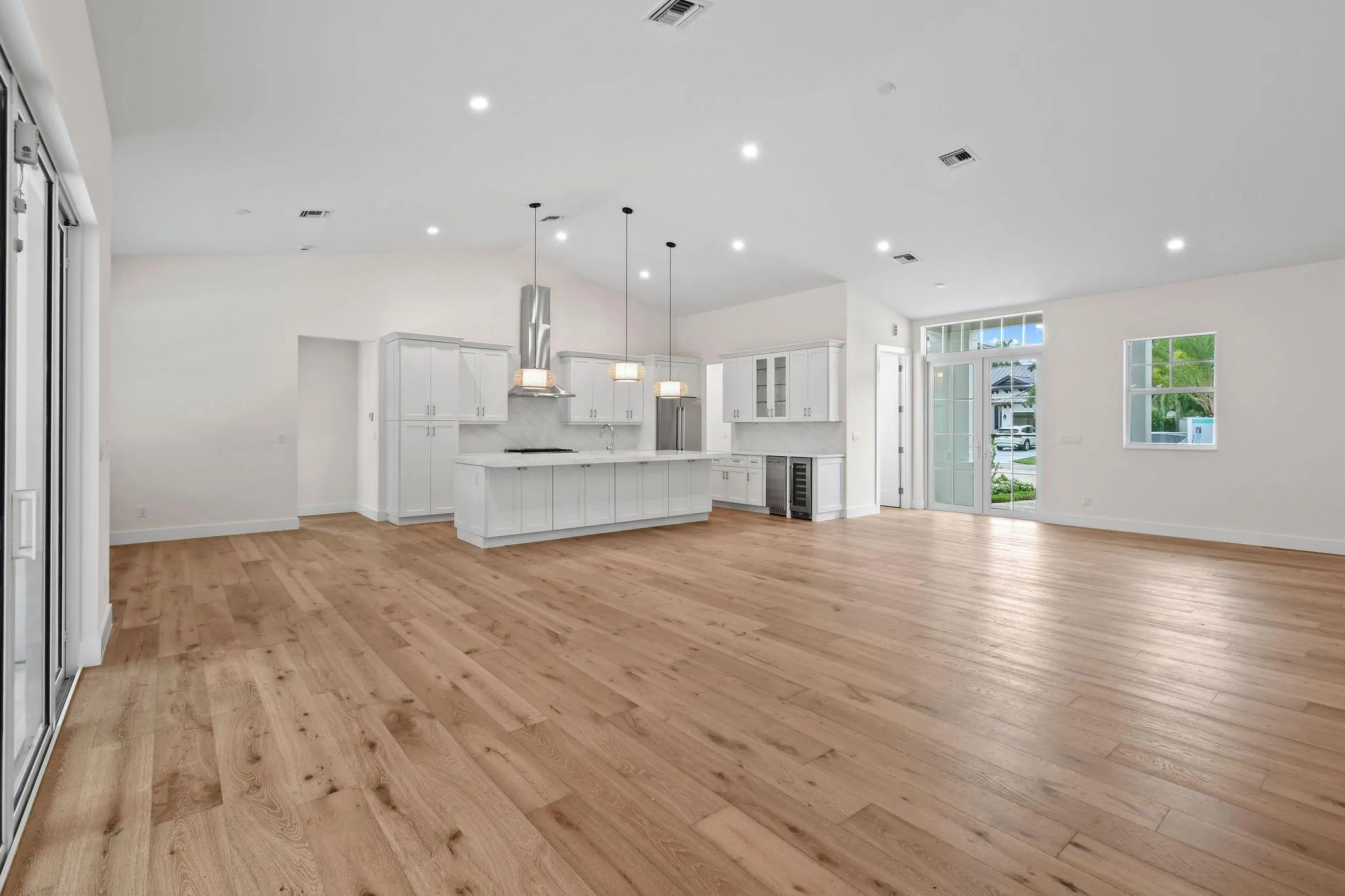 3367 Cove Road