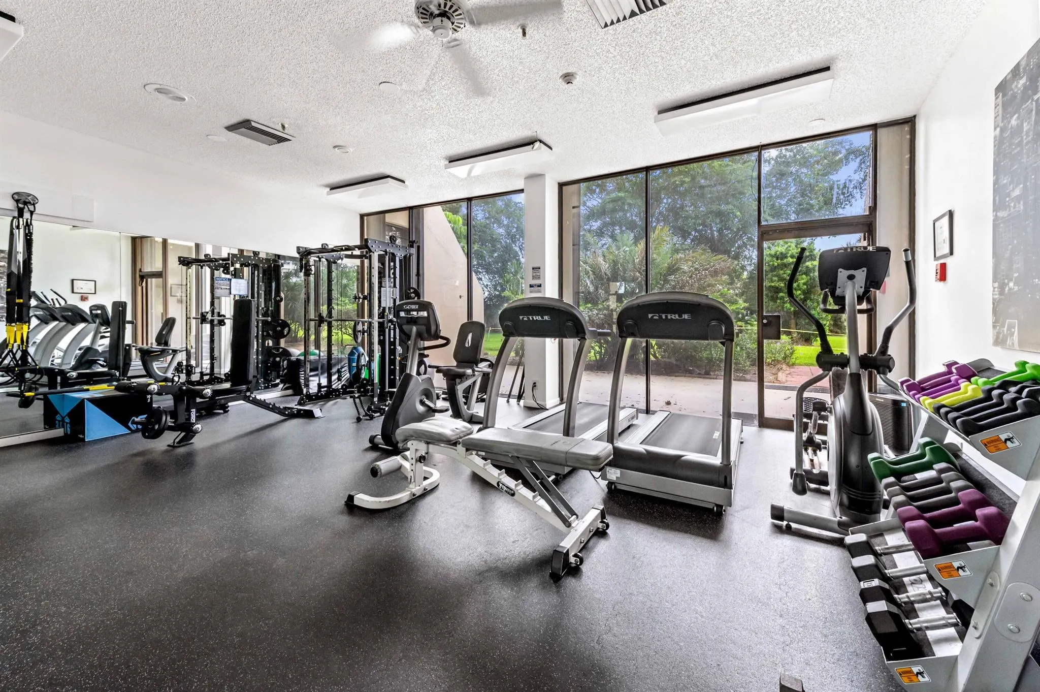 2480 Presidential Way, #603