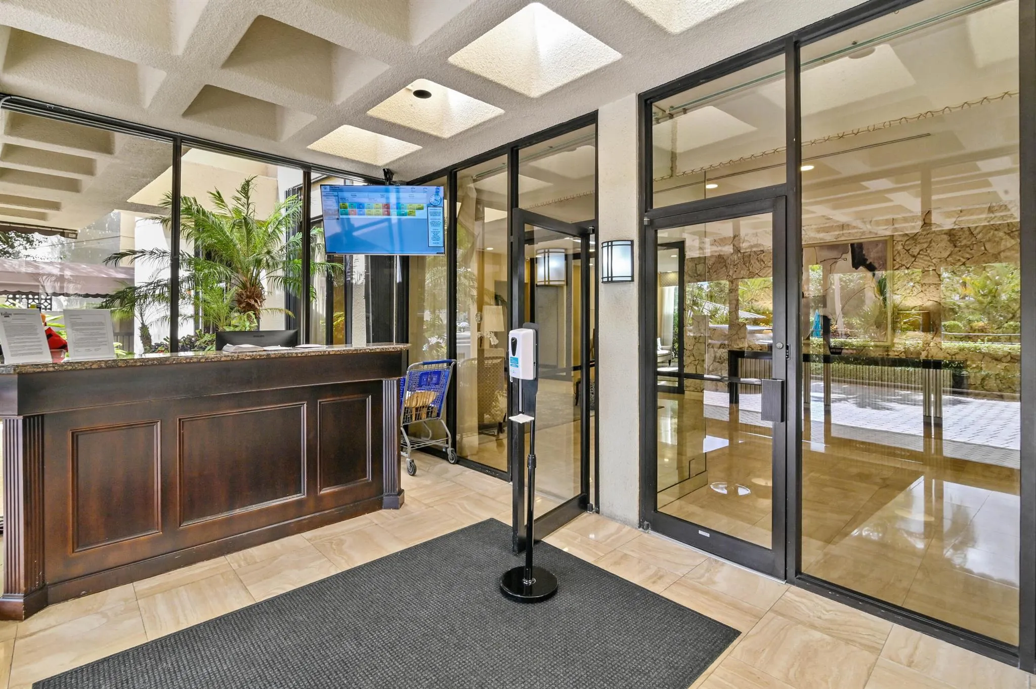 2480 Presidential Way, #603