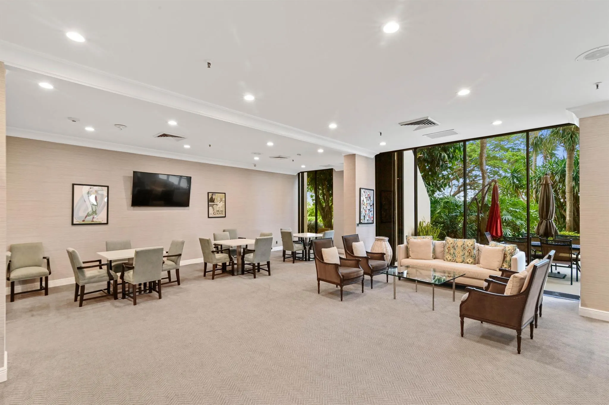 2480 Presidential Way, #603