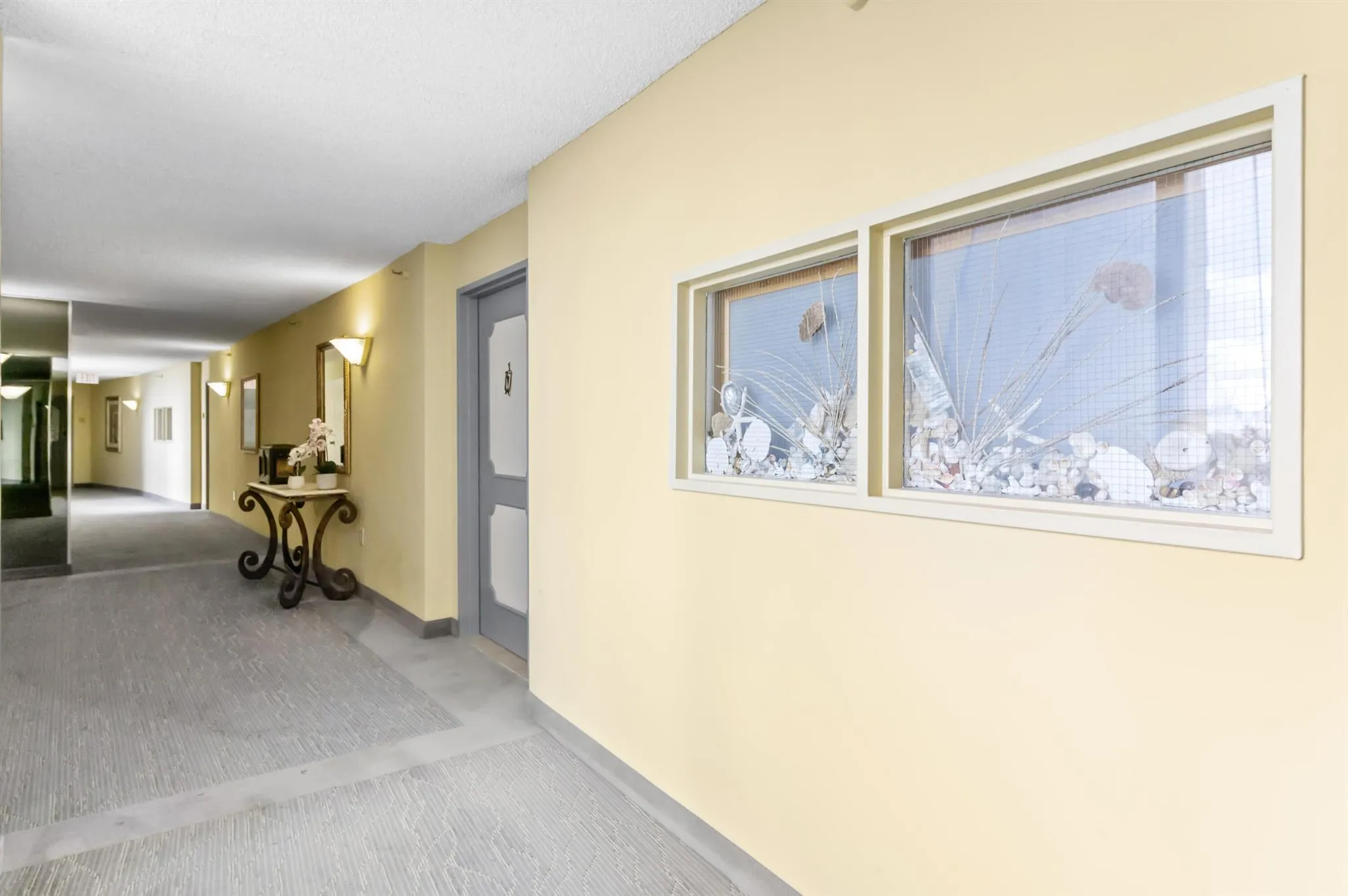 2480 Presidential Way, #603