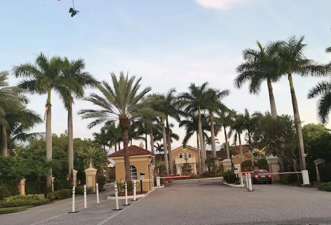 917 Villa Circle, #917
