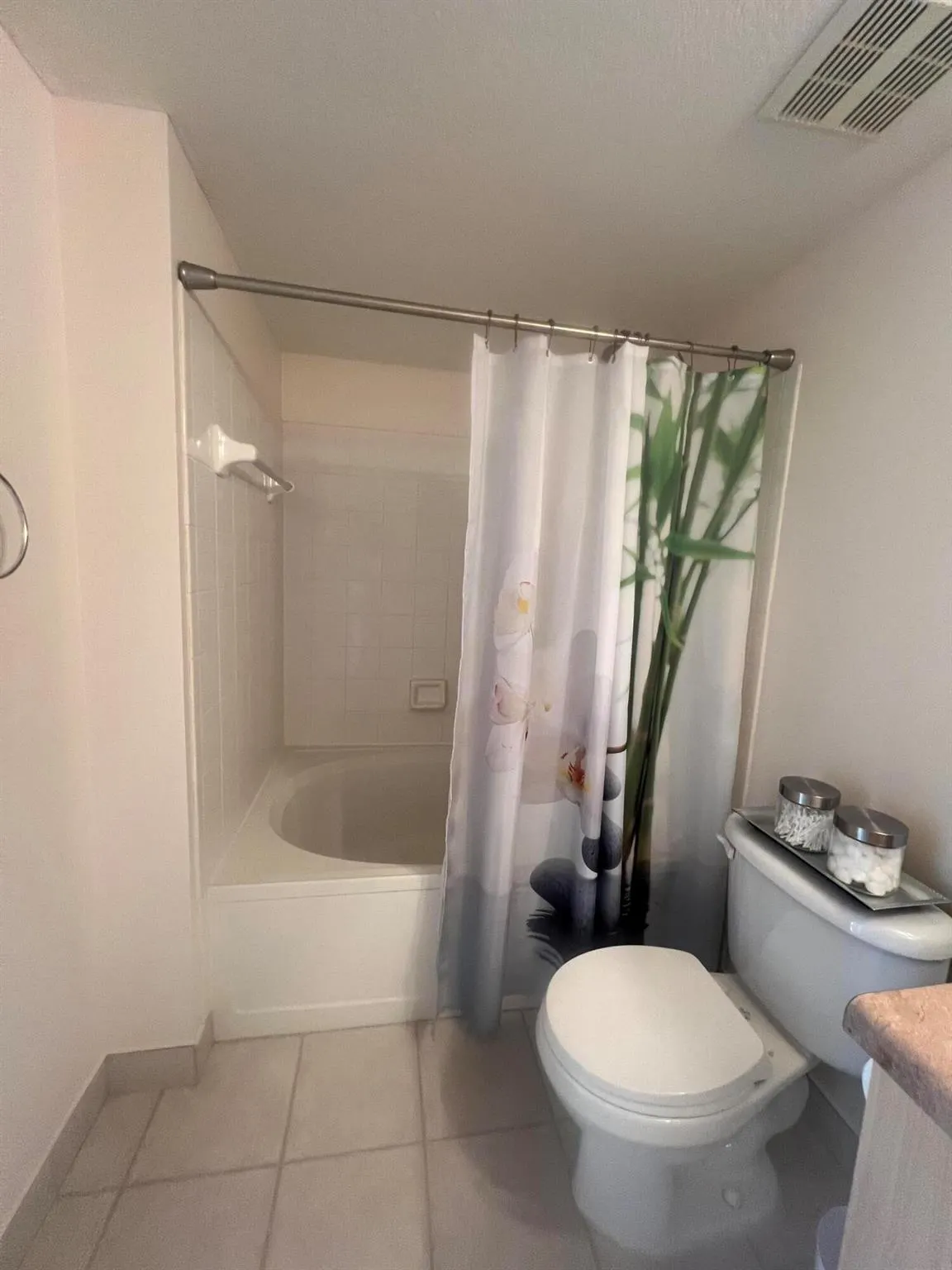 917 Villa Circle, #917