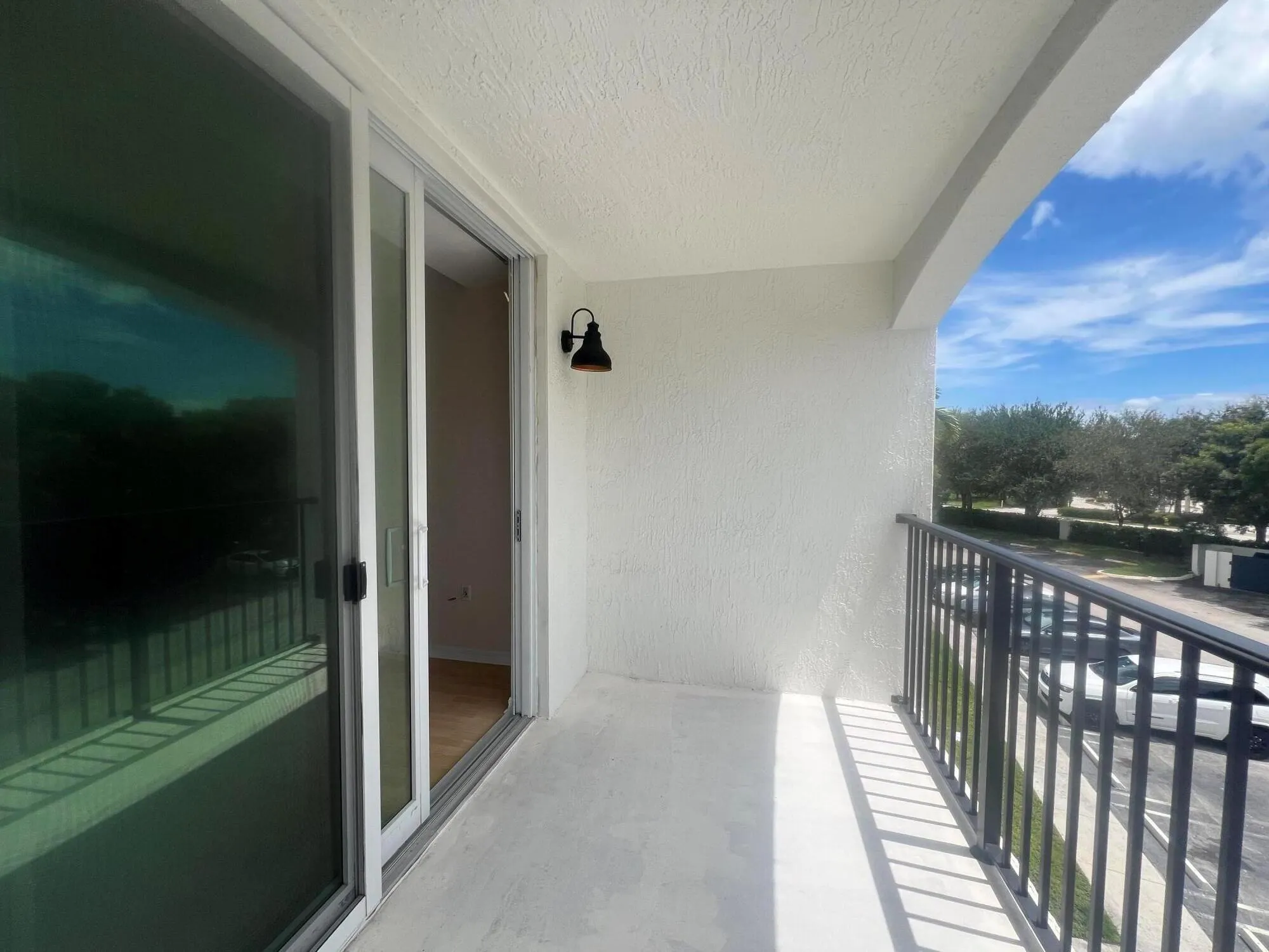 917 Villa Circle, #917