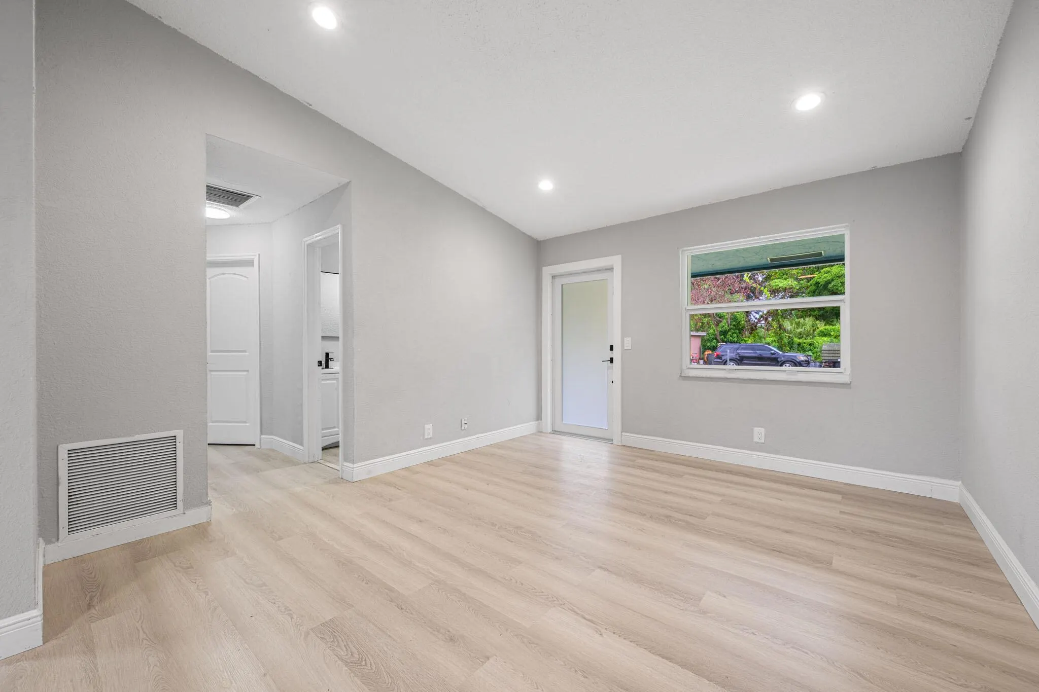 4670 Grove Street, #2