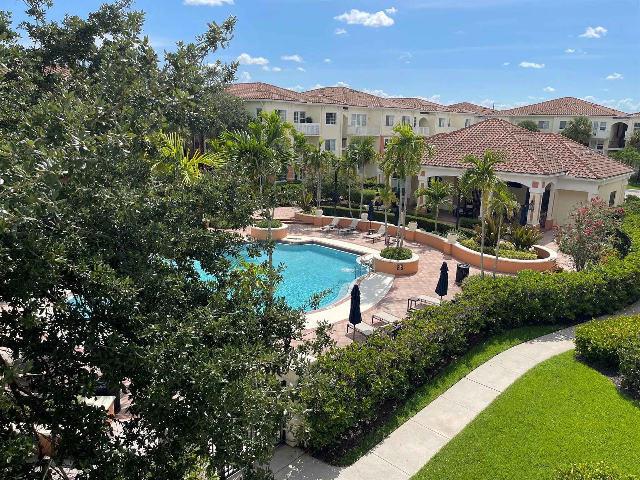 9833 Baywinds Drive, #7306