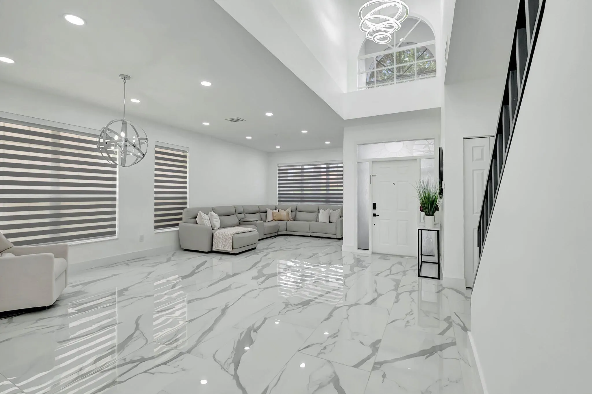 10872 Tamoron Lane