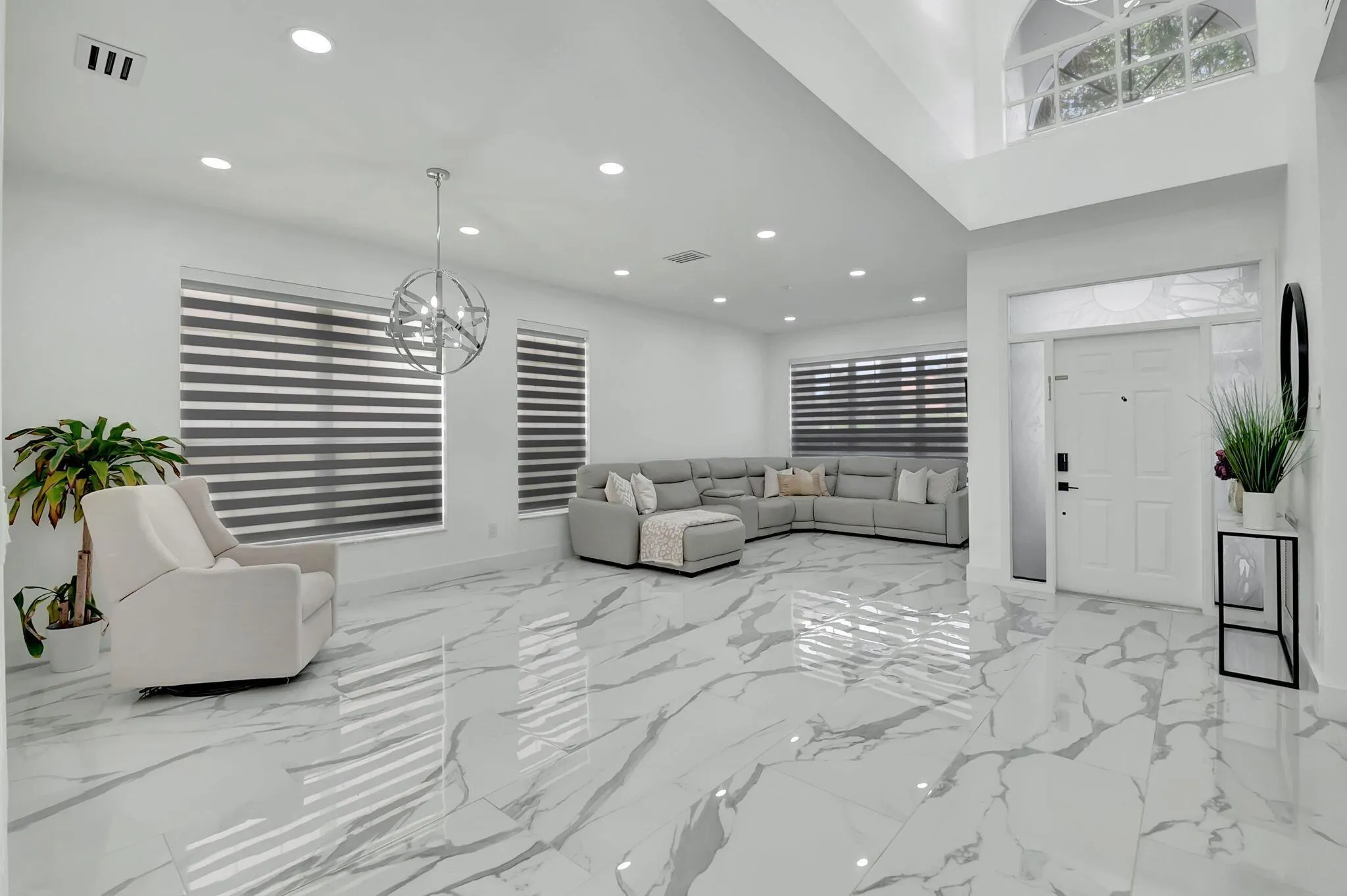 10872 Tamoron Lane