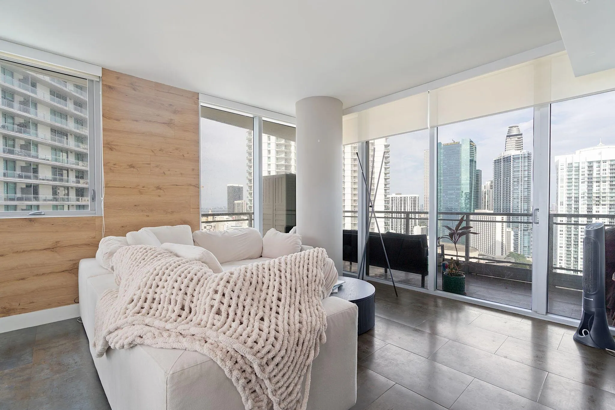 92 SW 3rd Street, #3110