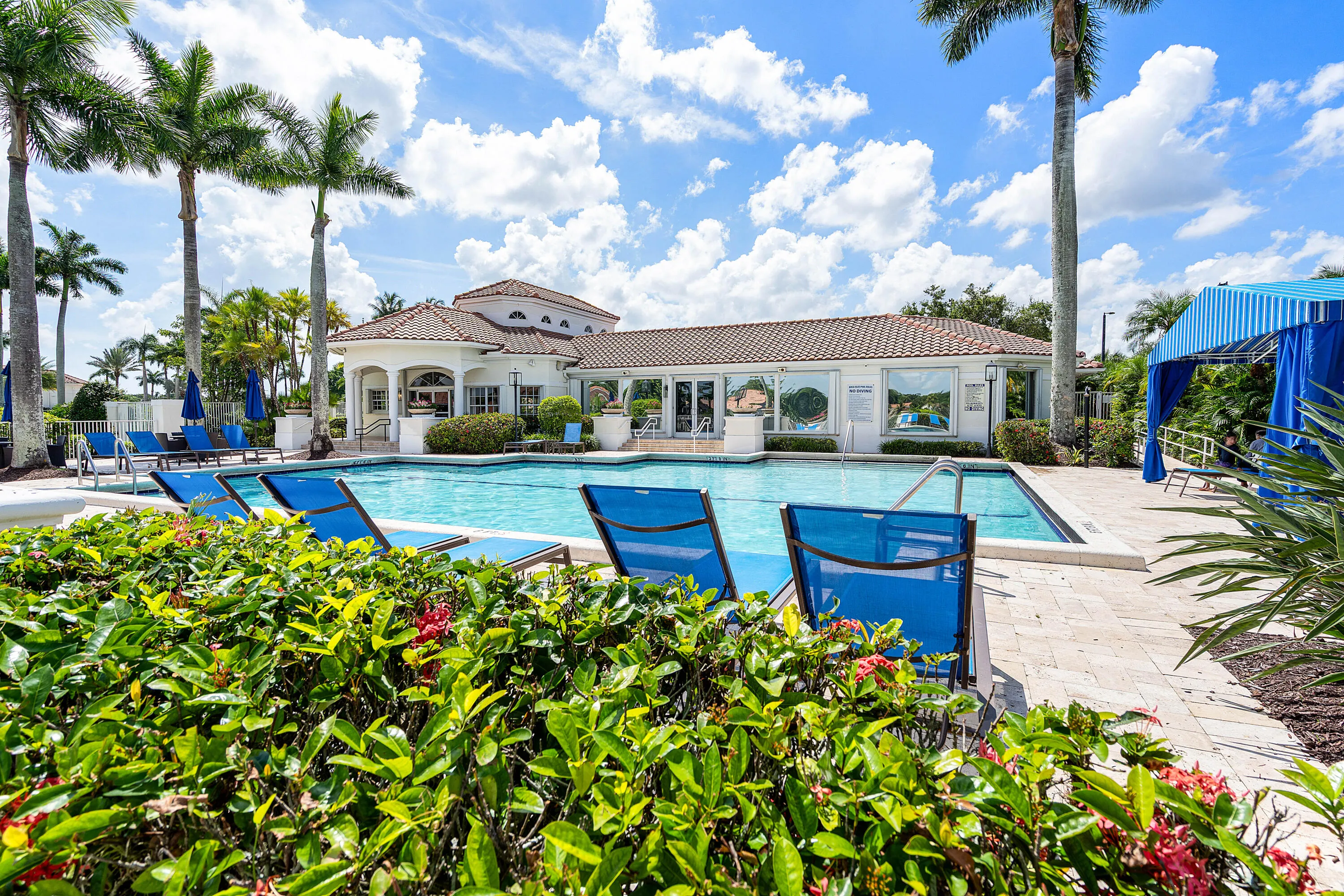 10824 Tea Olive Lane