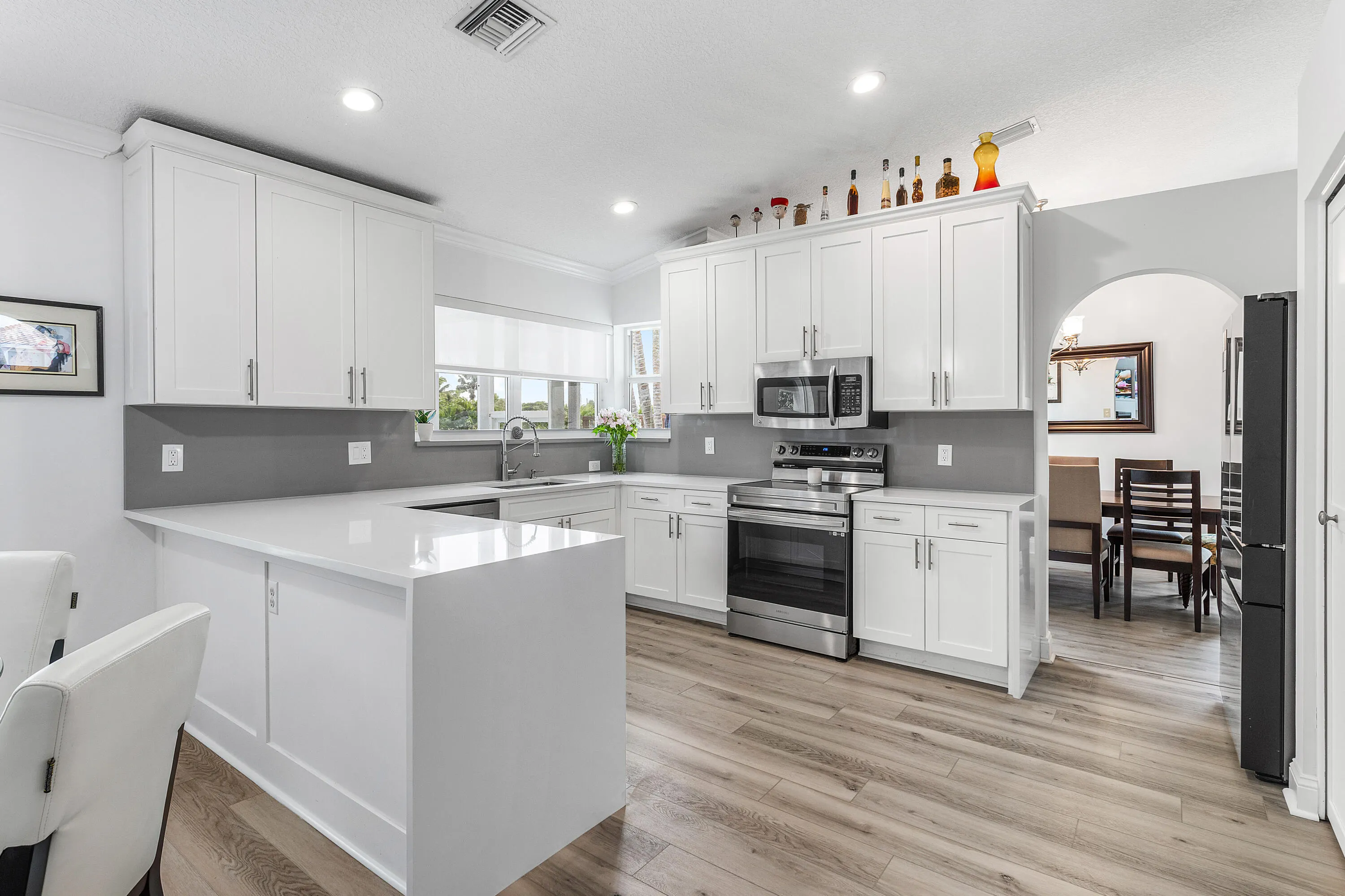 10824 Tea Olive Lane