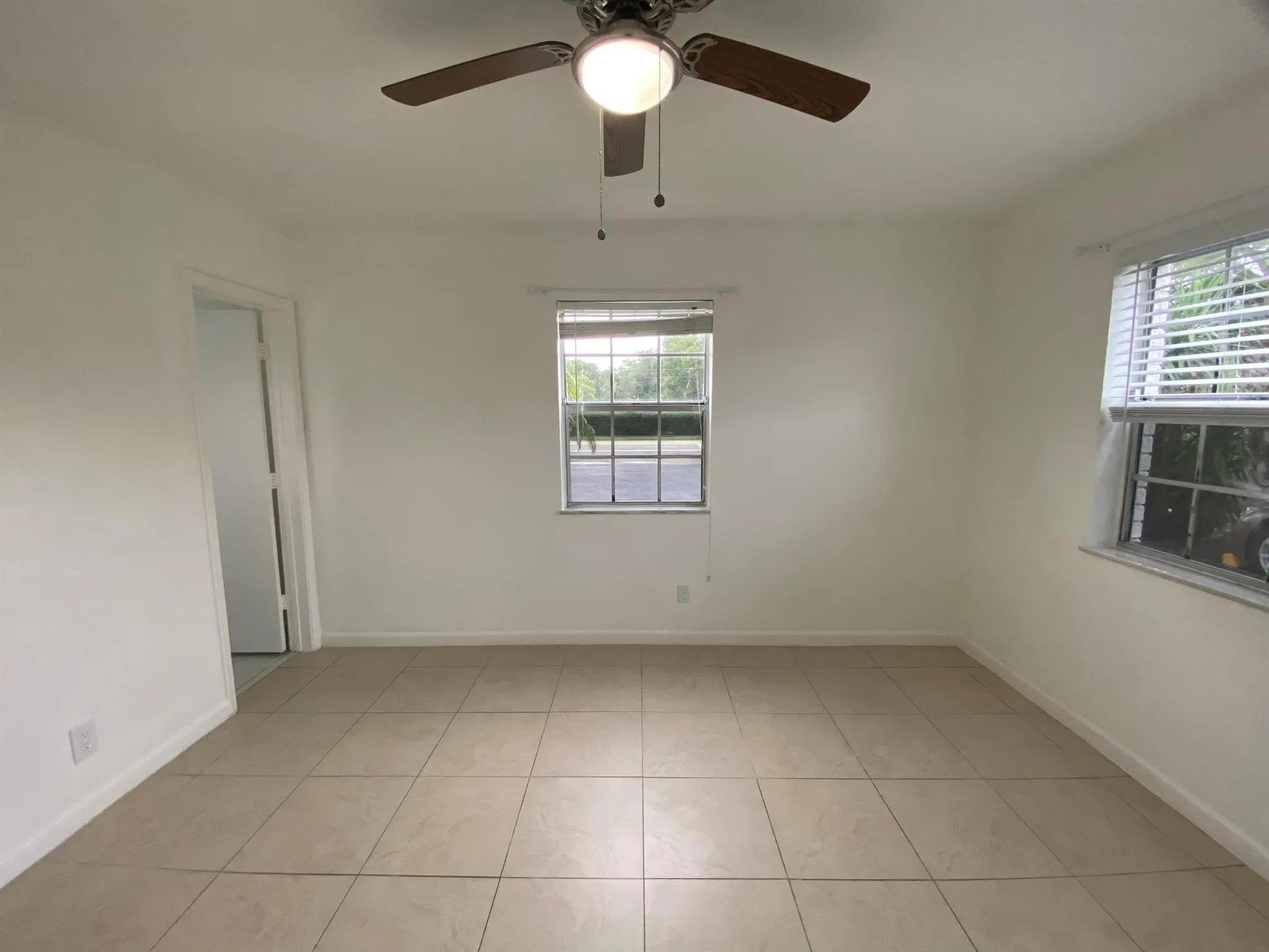 298 SW 6th Street, #109
