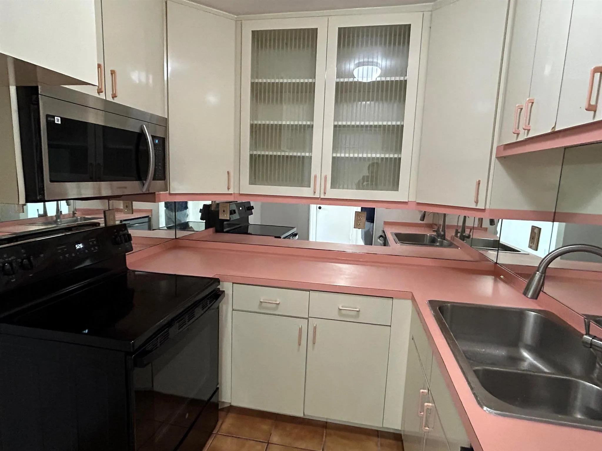 298 SW 6th Street, #109