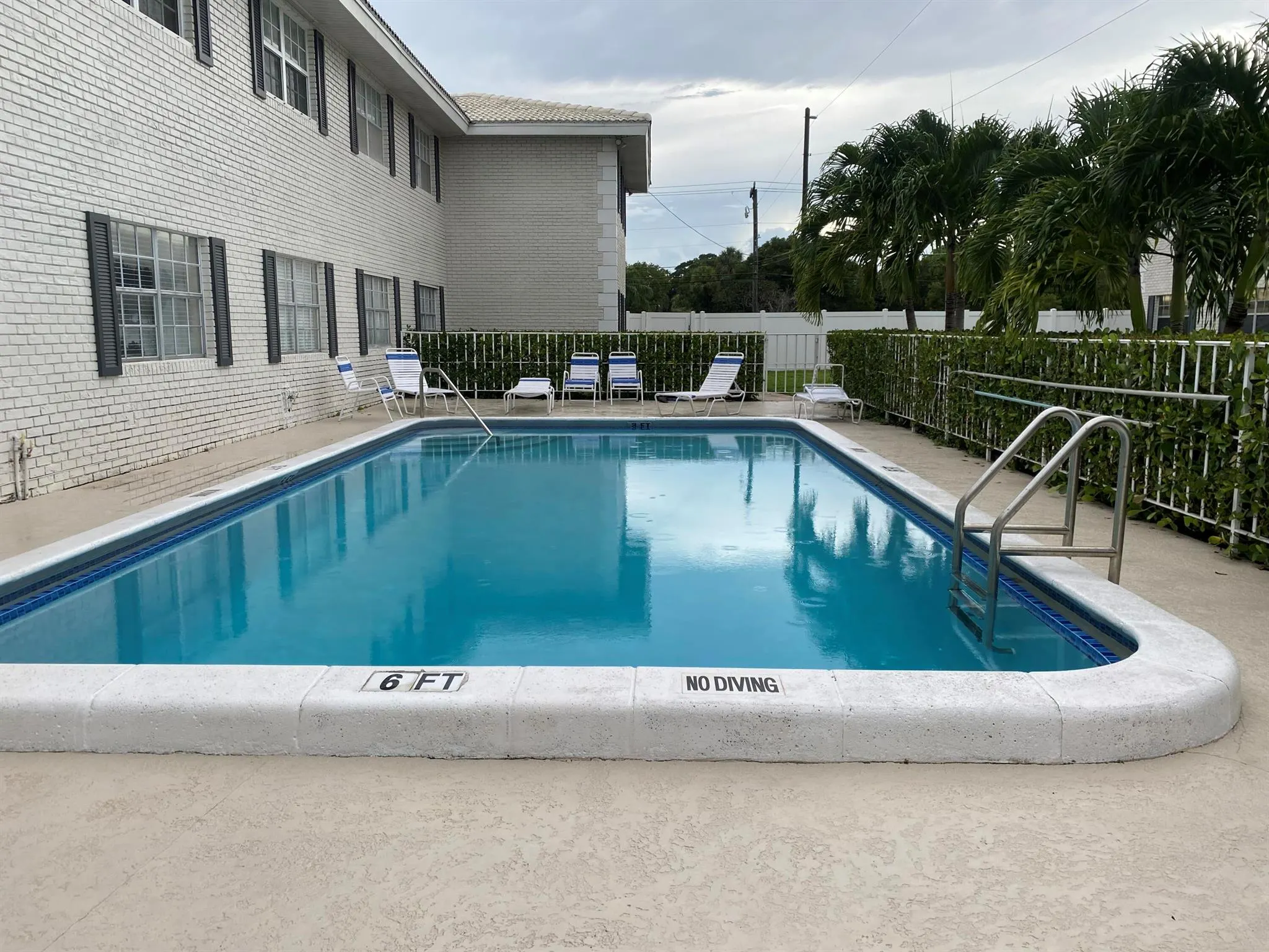 298 SW 6th Street, #109