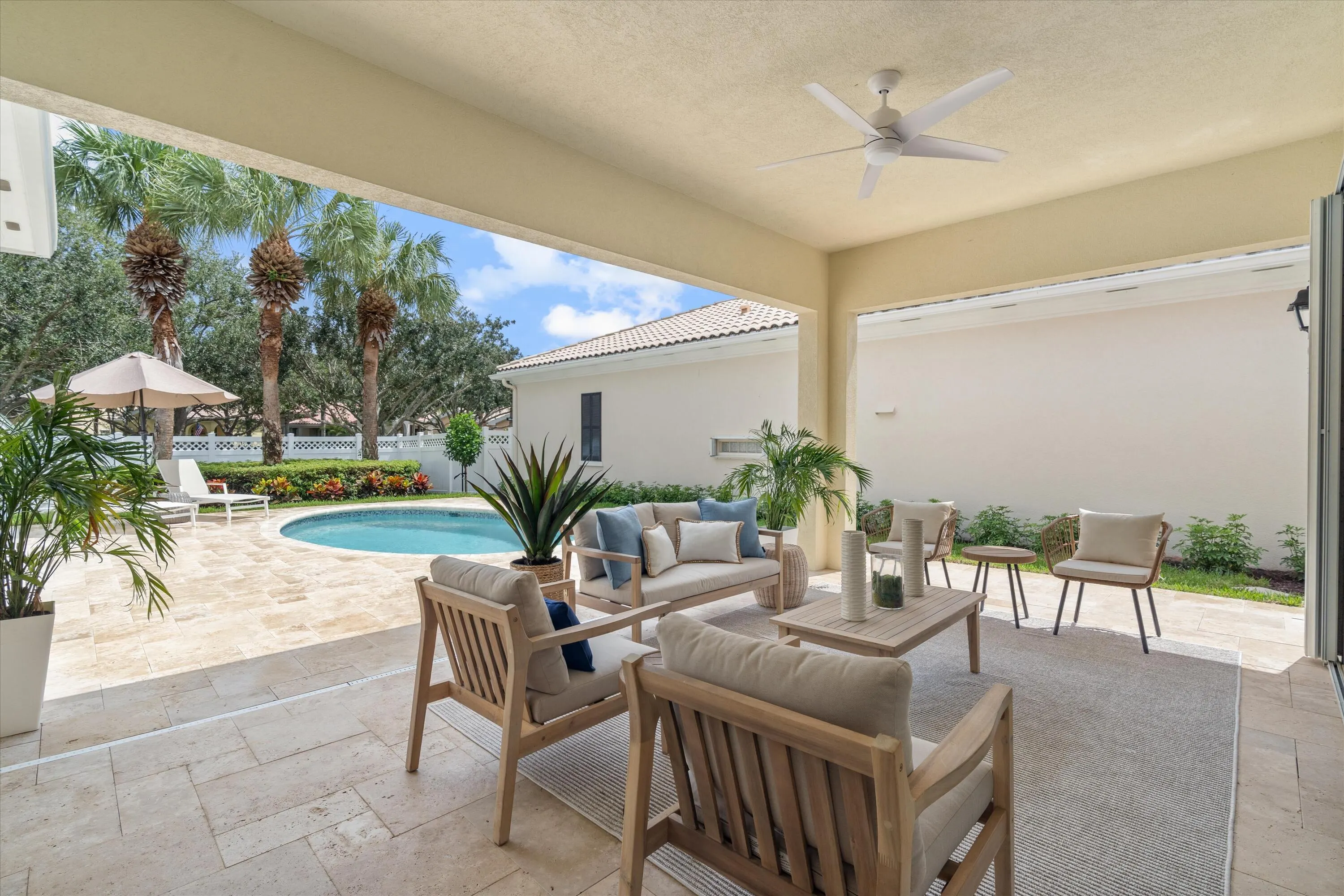 3419 Greenway Drive