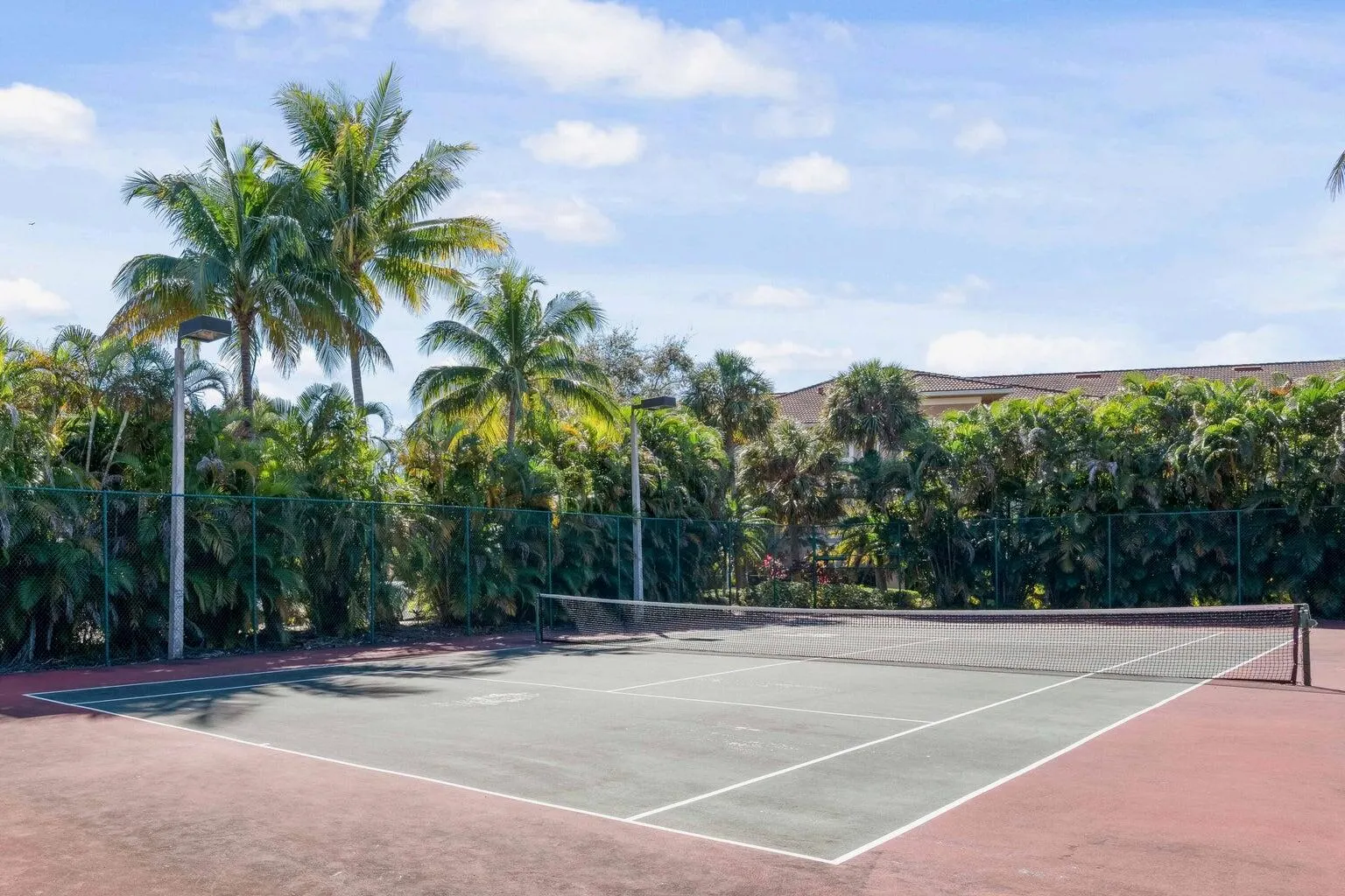 6521 Emerald Dunes Drive, #105