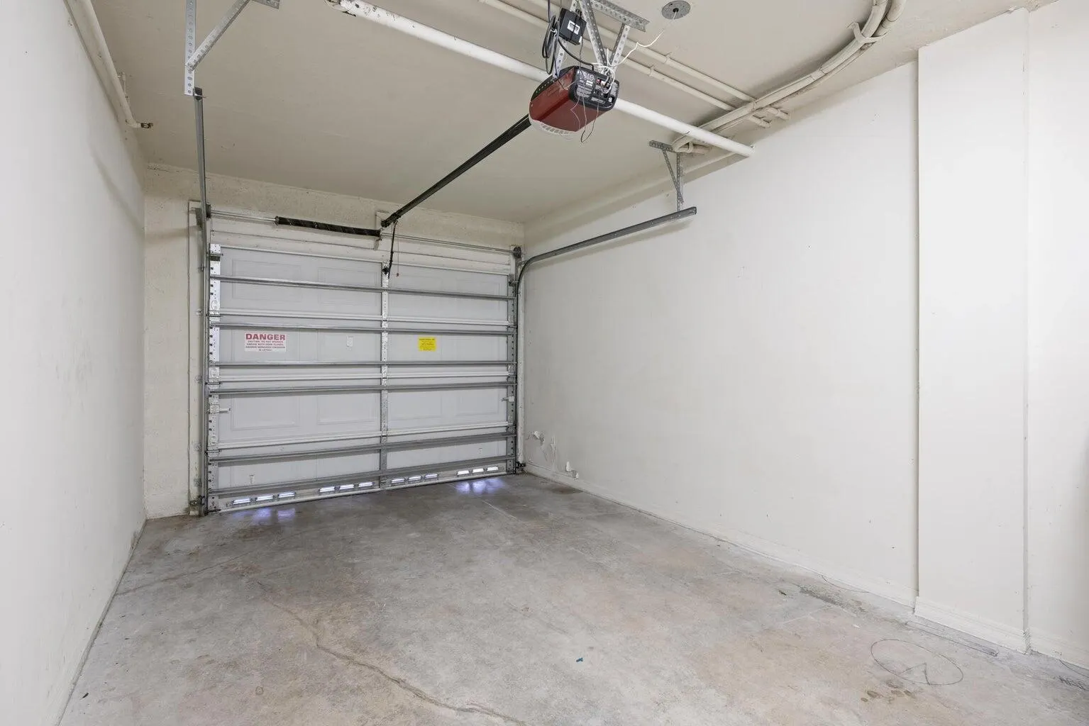 6521 Emerald Dunes Drive, #105
