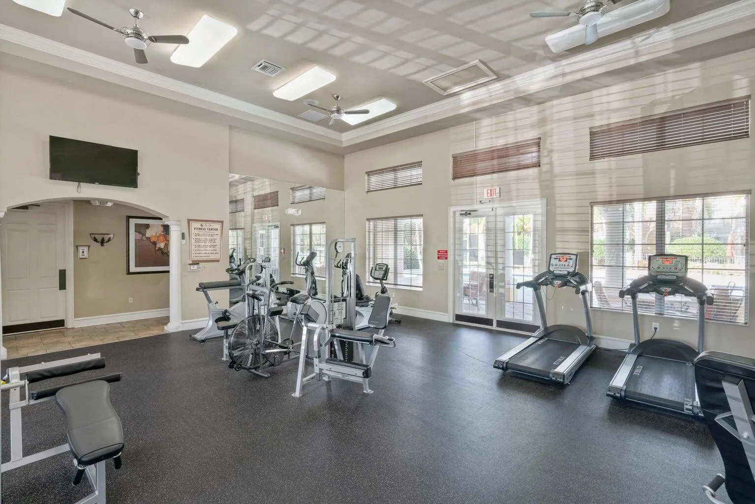 6521 Emerald Dunes Drive, #105