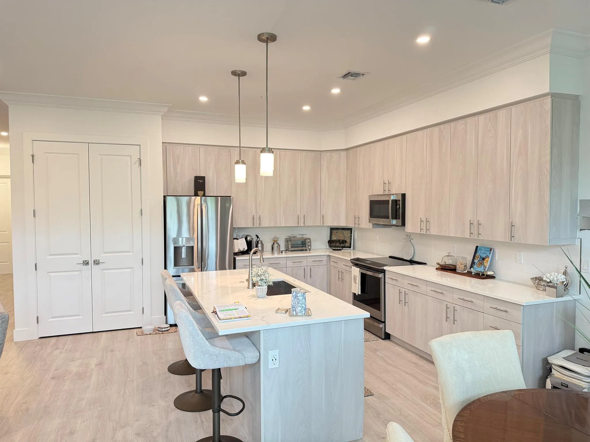 120 Water Pointe Place, #2