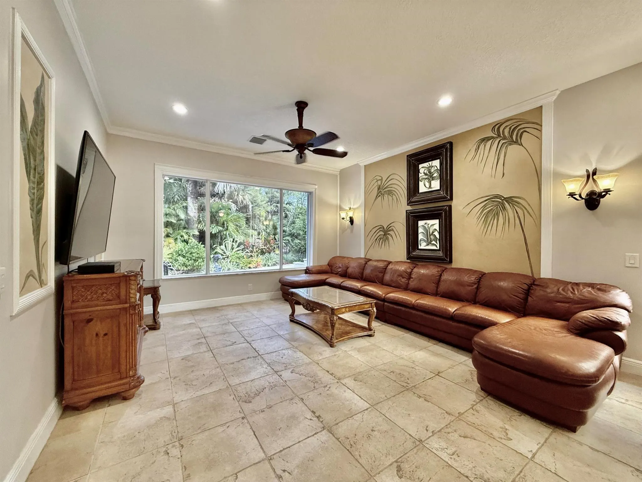 8475 Pine Cay