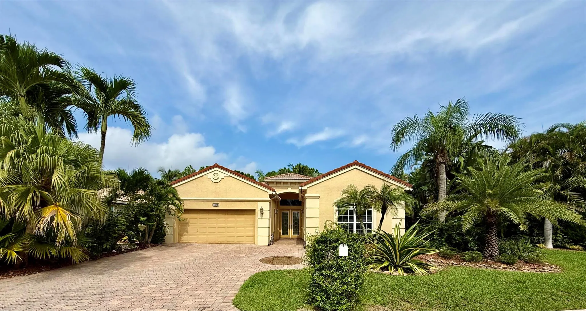 8475 Pine Cay