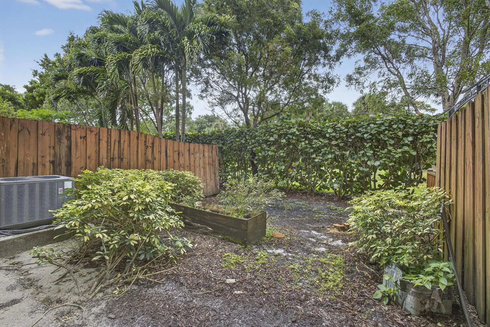 10348 Wellington Parc Drive