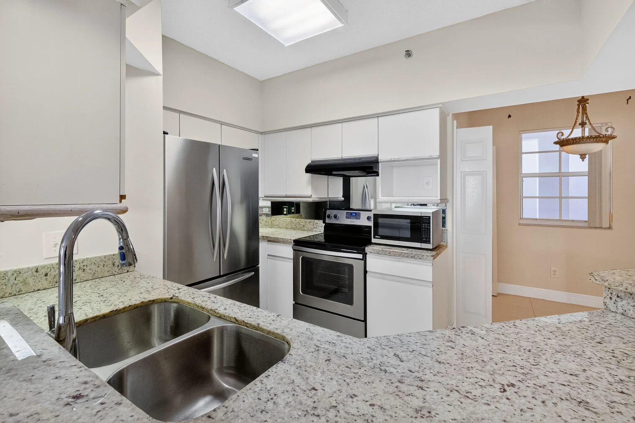 3255 NE 184th Street, #12104