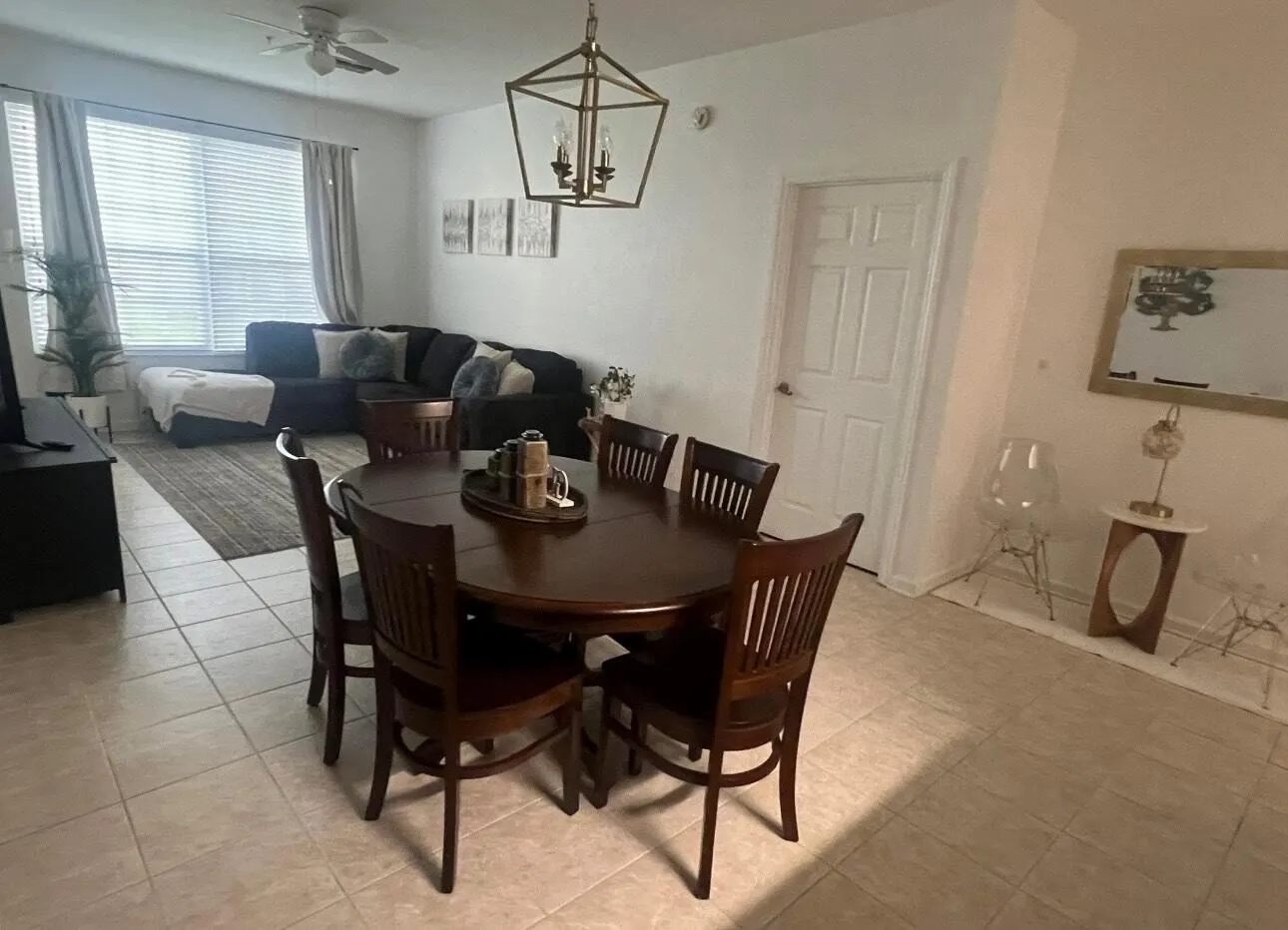 8101 Coconut Palm Way, #102