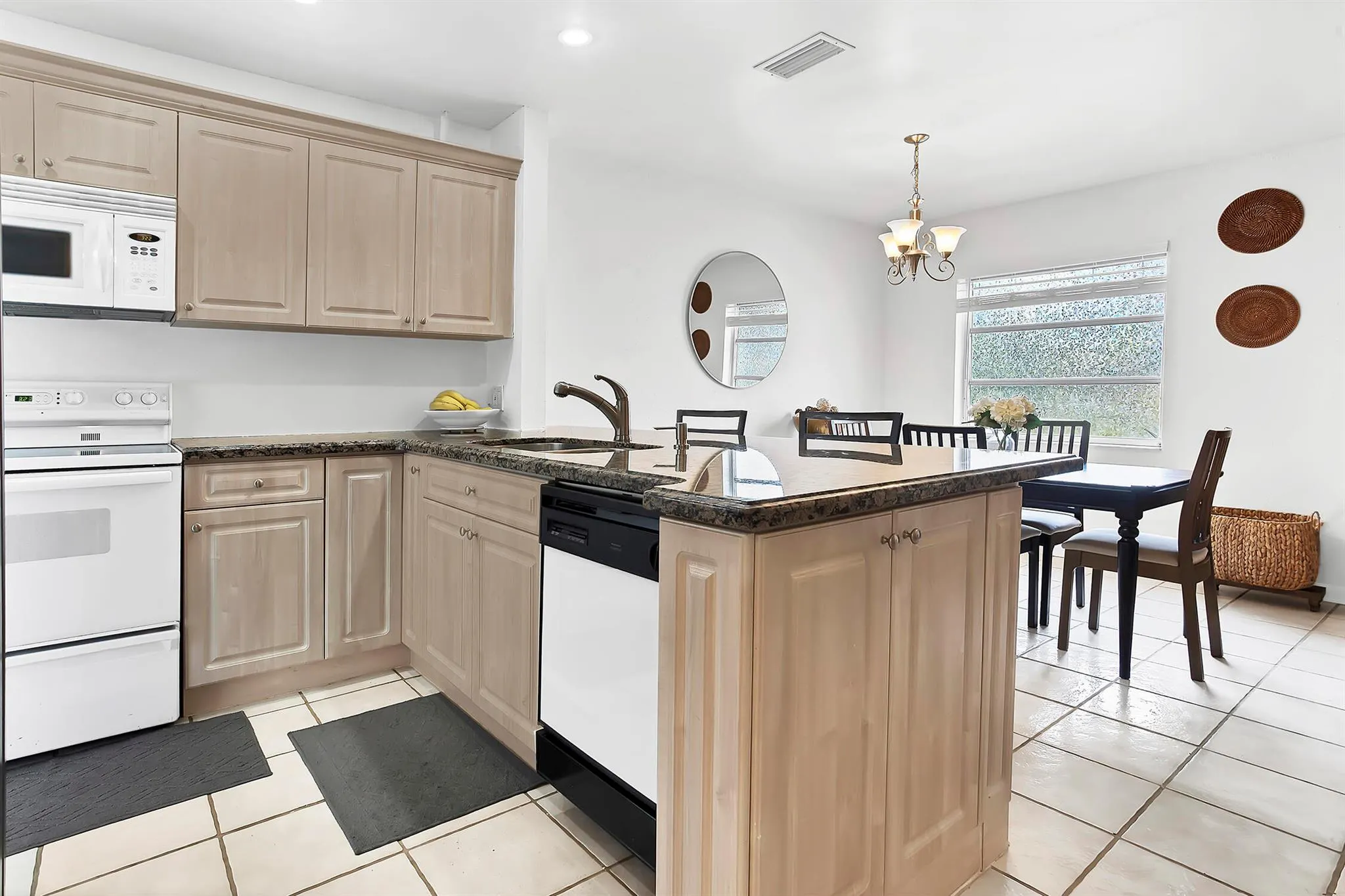 1751 NW 48th Place