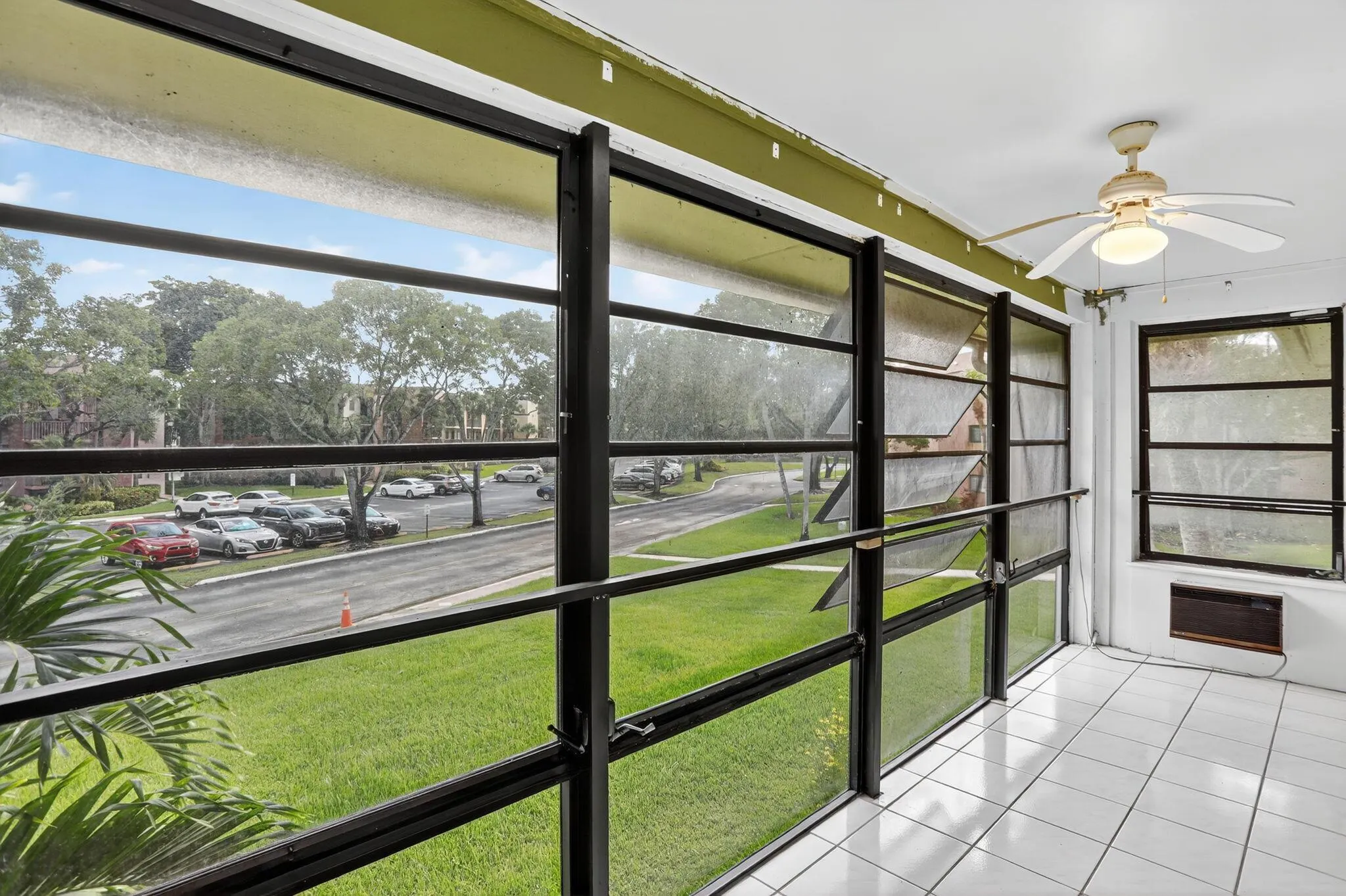 7711 Ashmont Circle, #215
