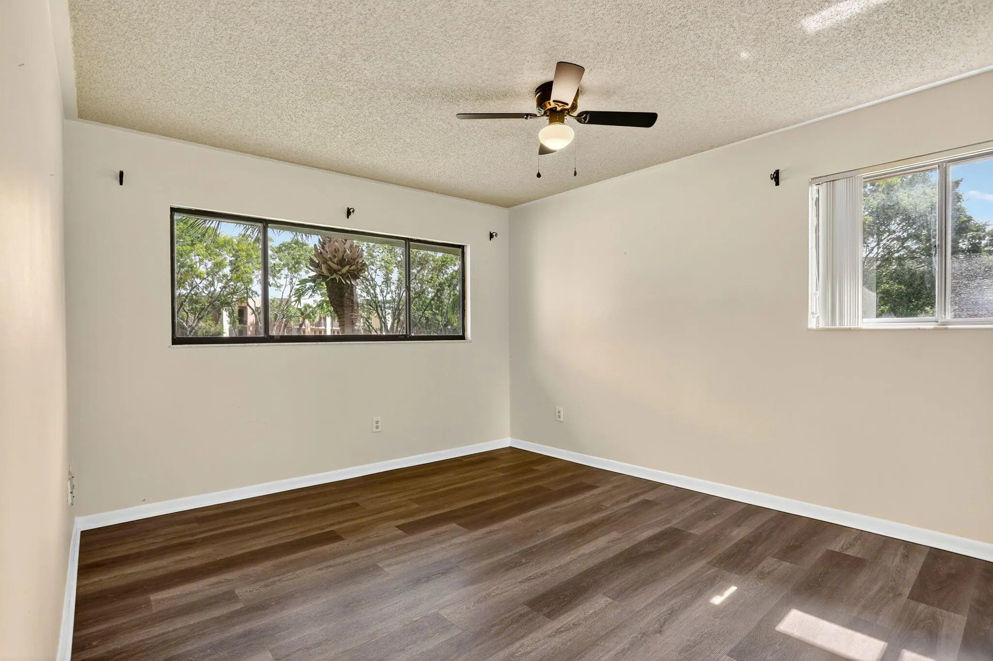7711 Ashmont Circle, #215