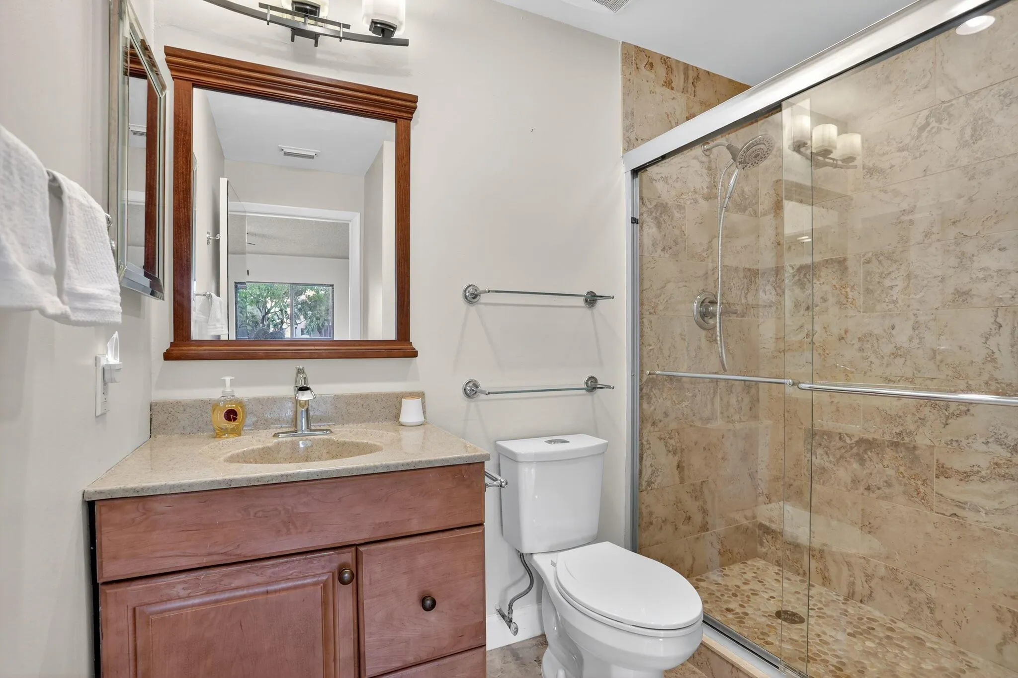 7711 Ashmont Circle, #215