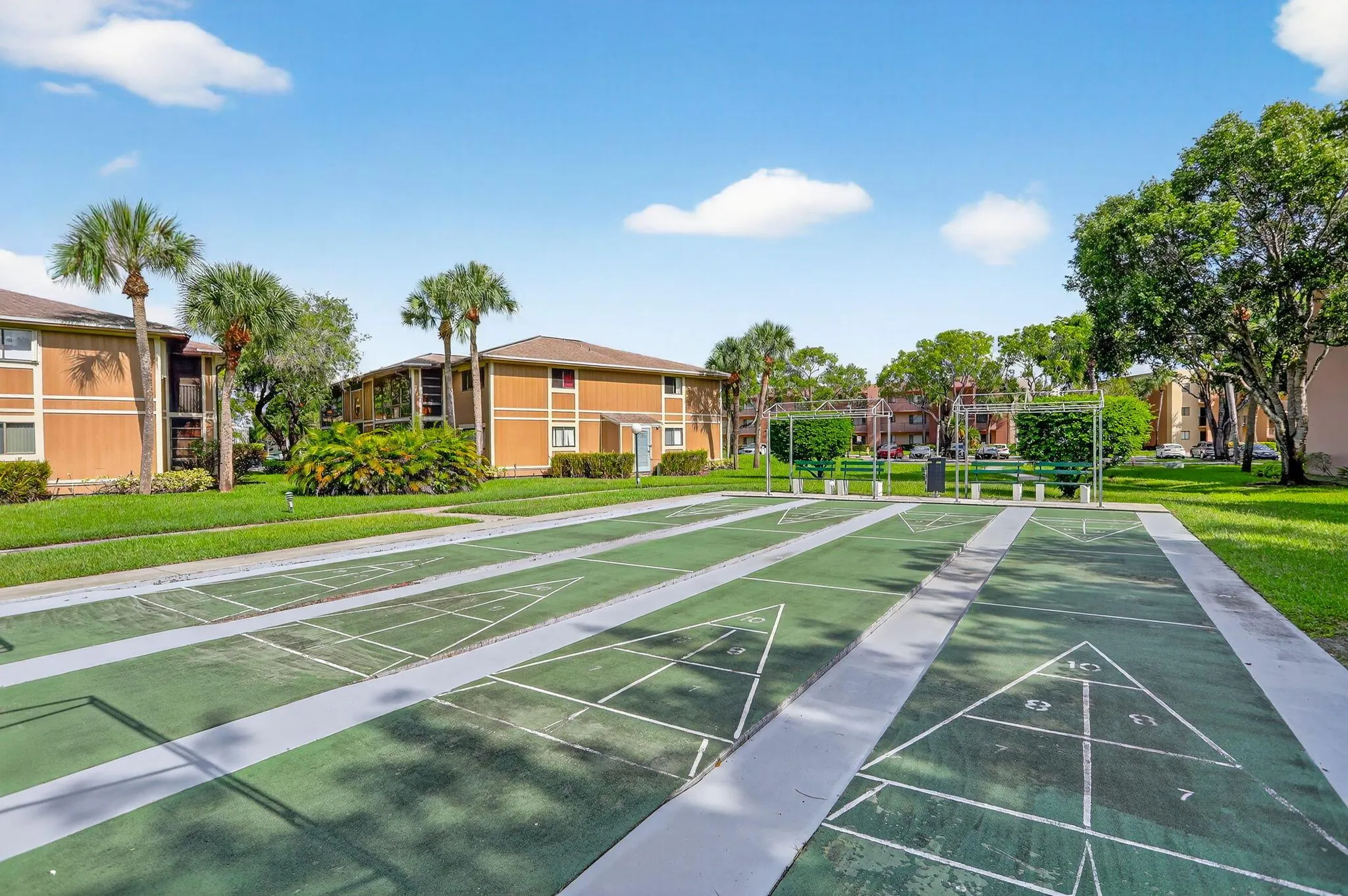 7711 Ashmont Circle, #215