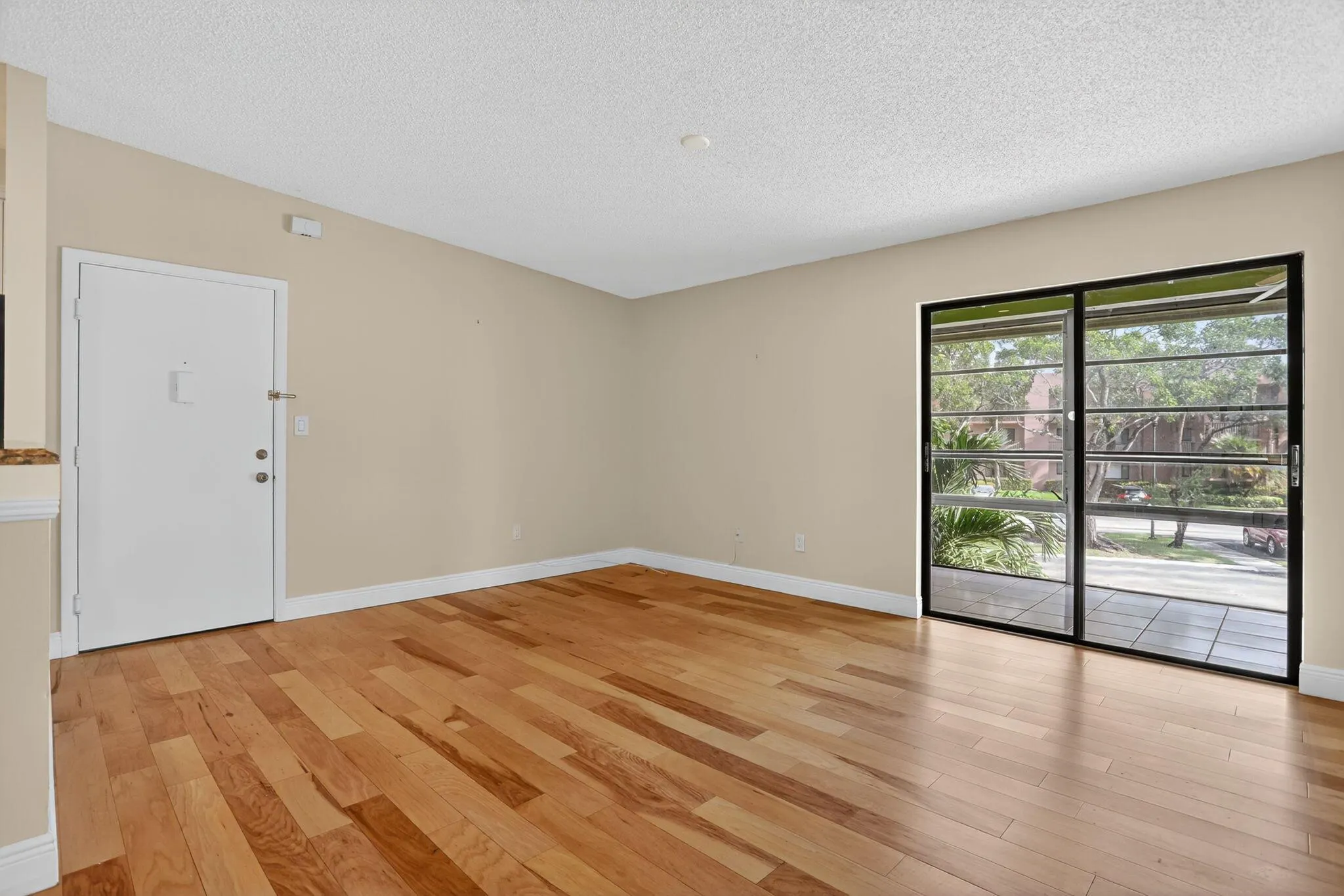 7711 Ashmont Circle, #215