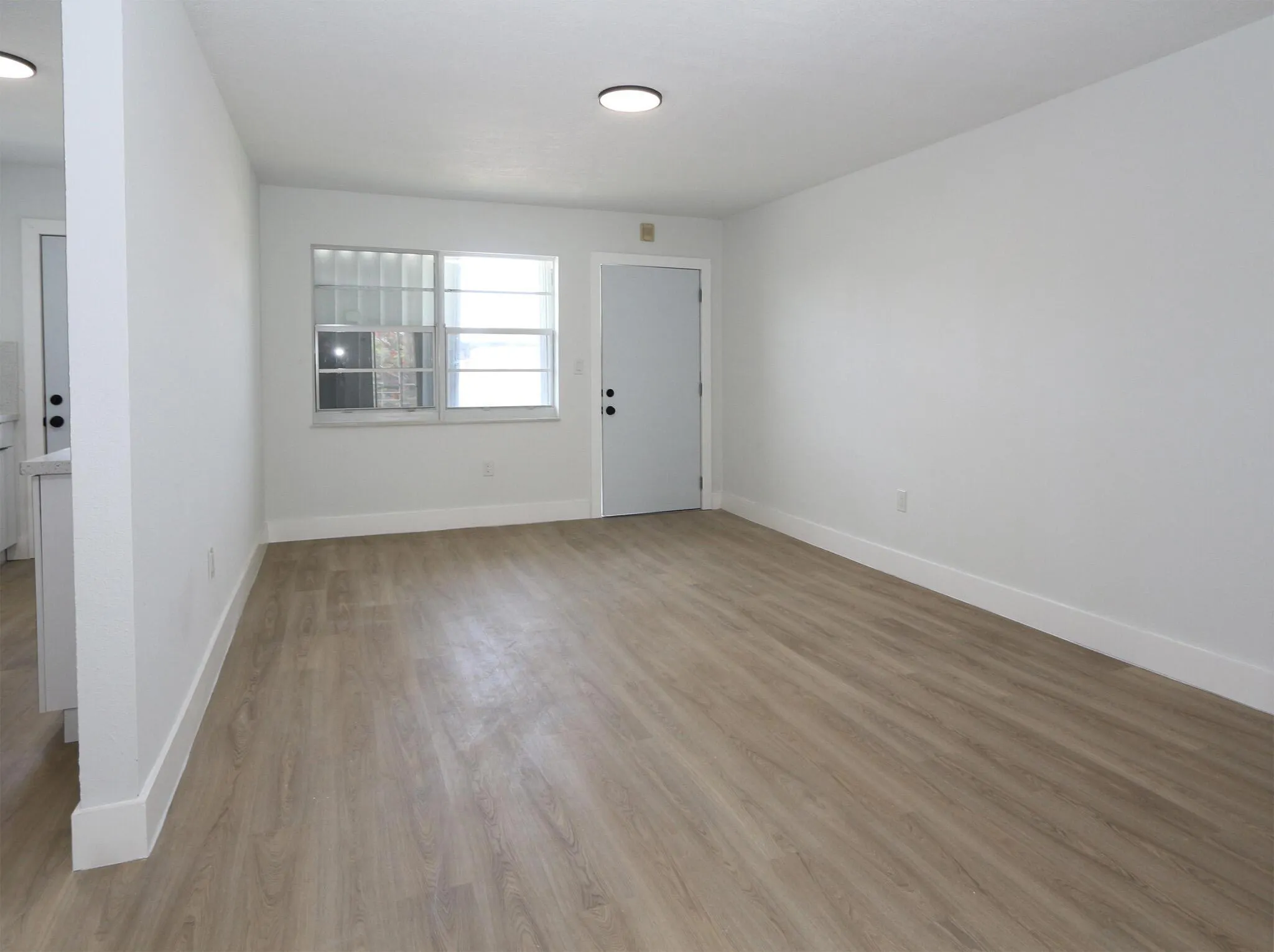 20120 NE 2nd Avenue, #W20