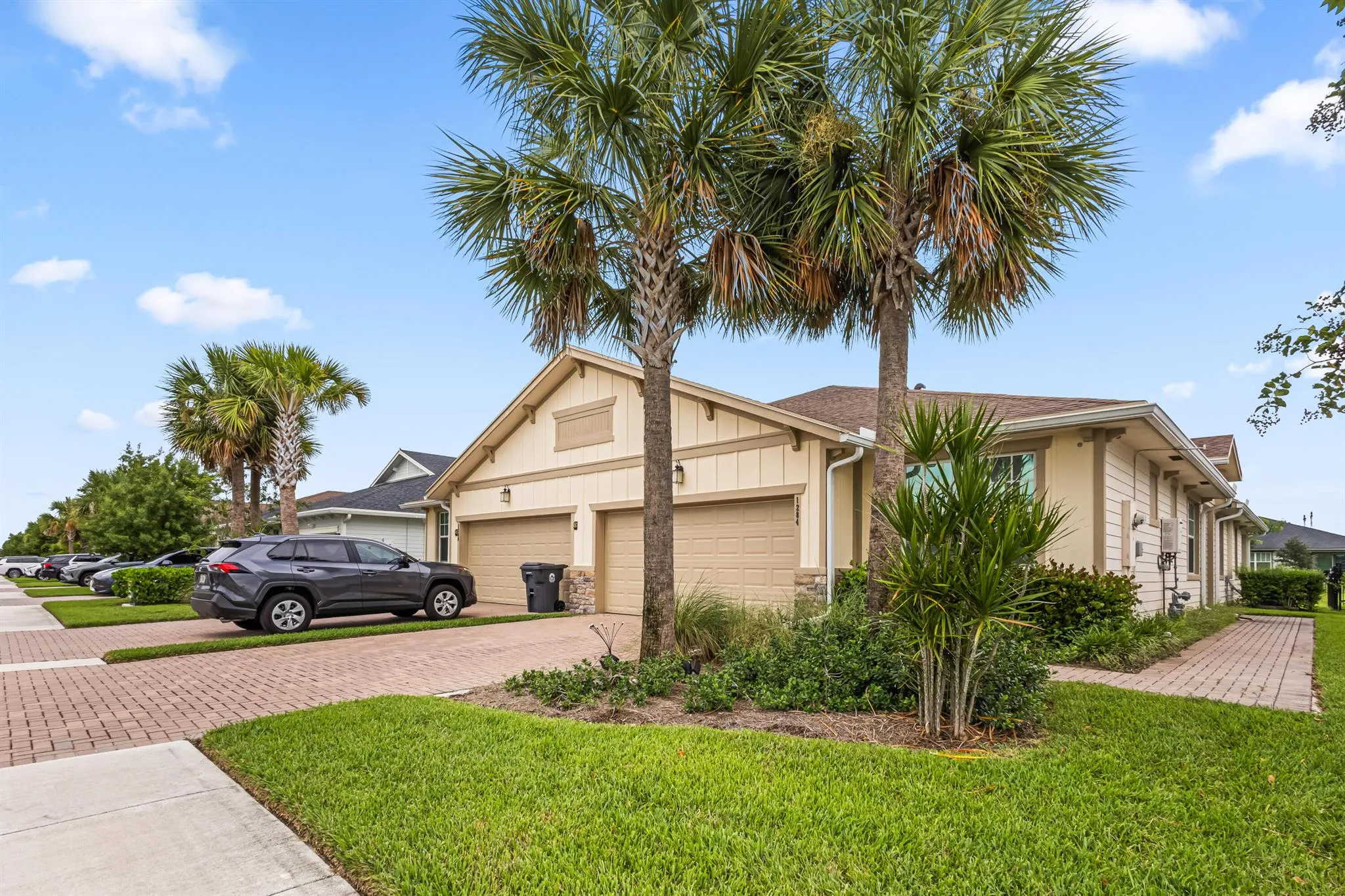 1284 Haywagon Trail