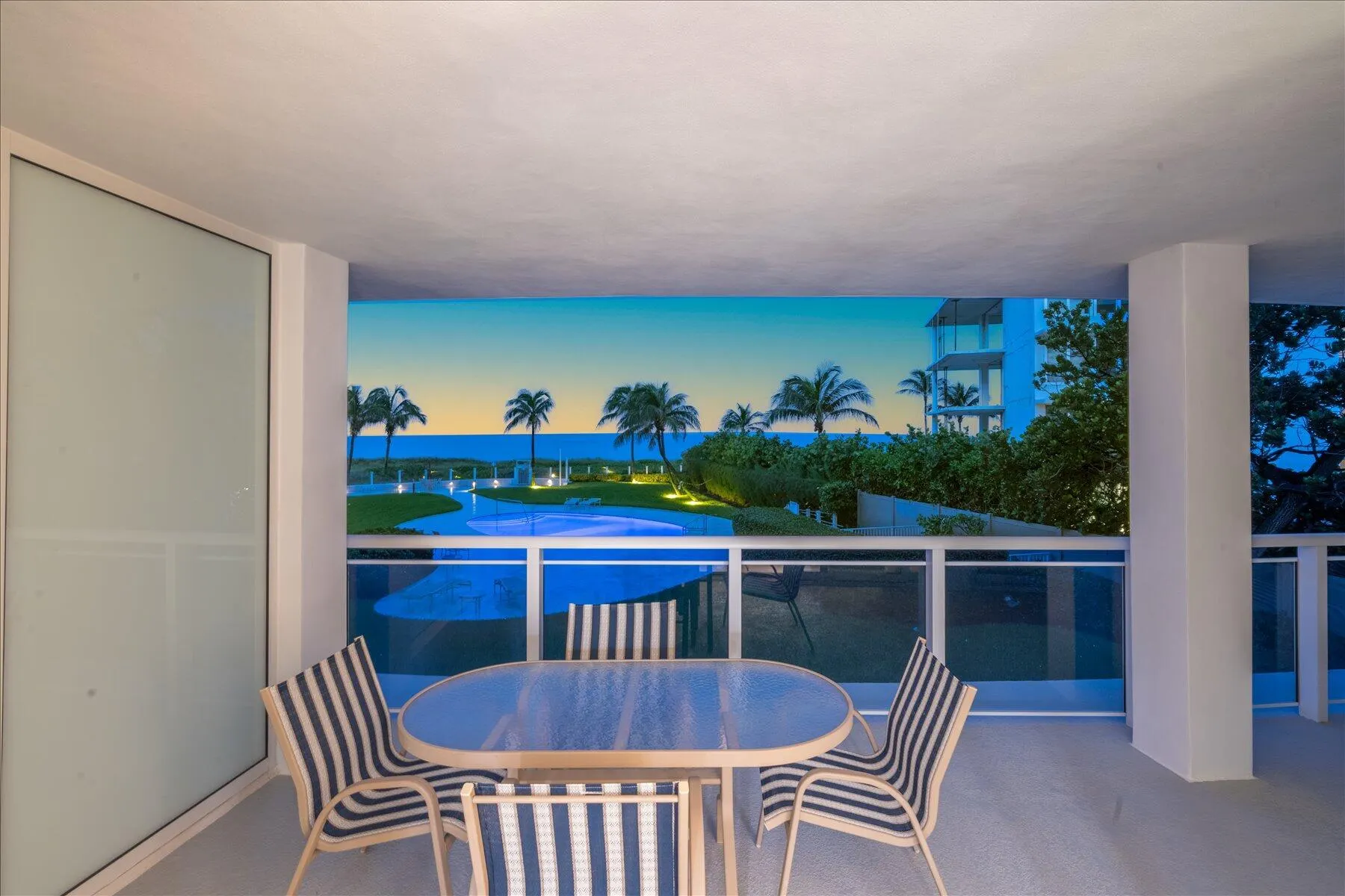 1213 S Ocean Boulevard, #2e