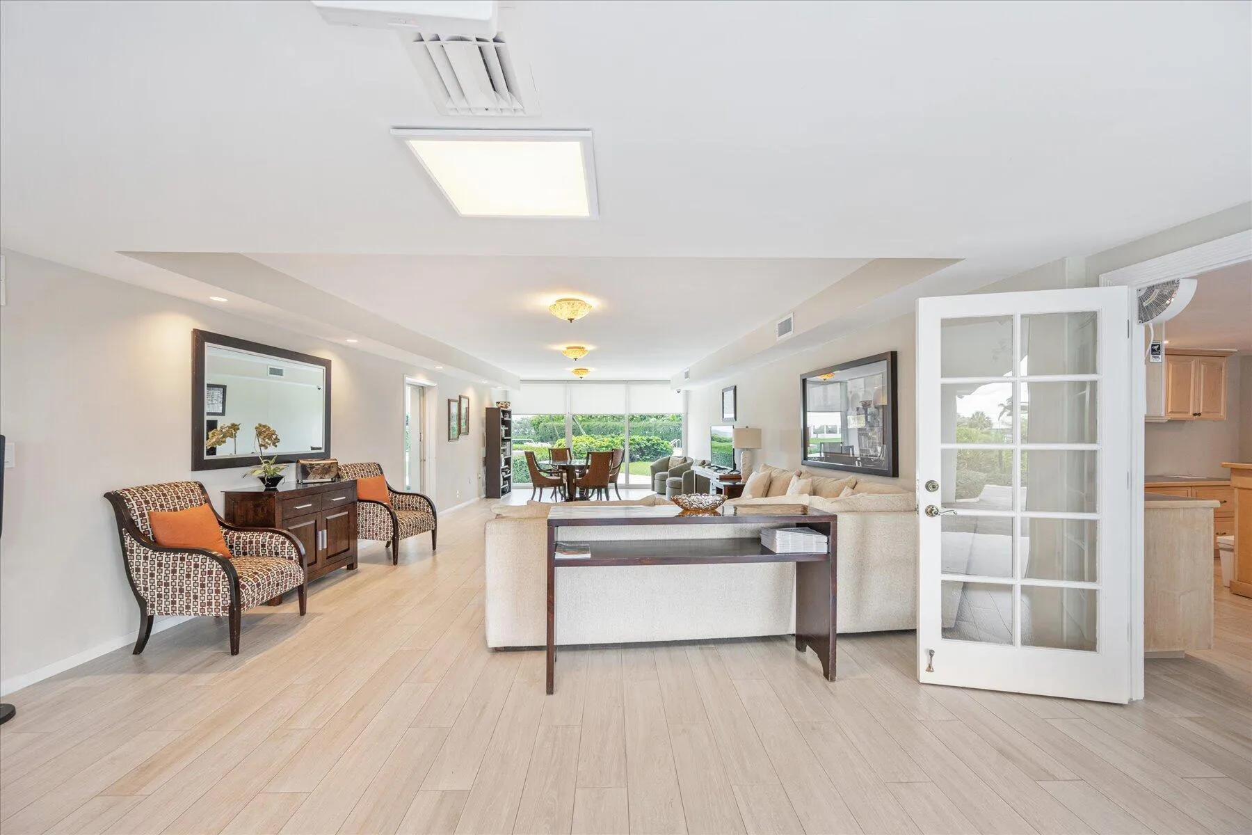 1213 S Ocean Boulevard, #2e