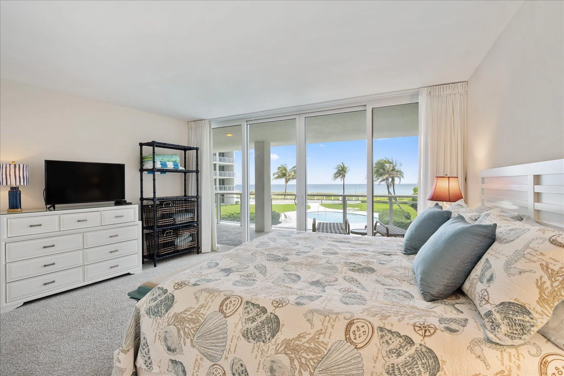 1213 S Ocean Boulevard, #2e