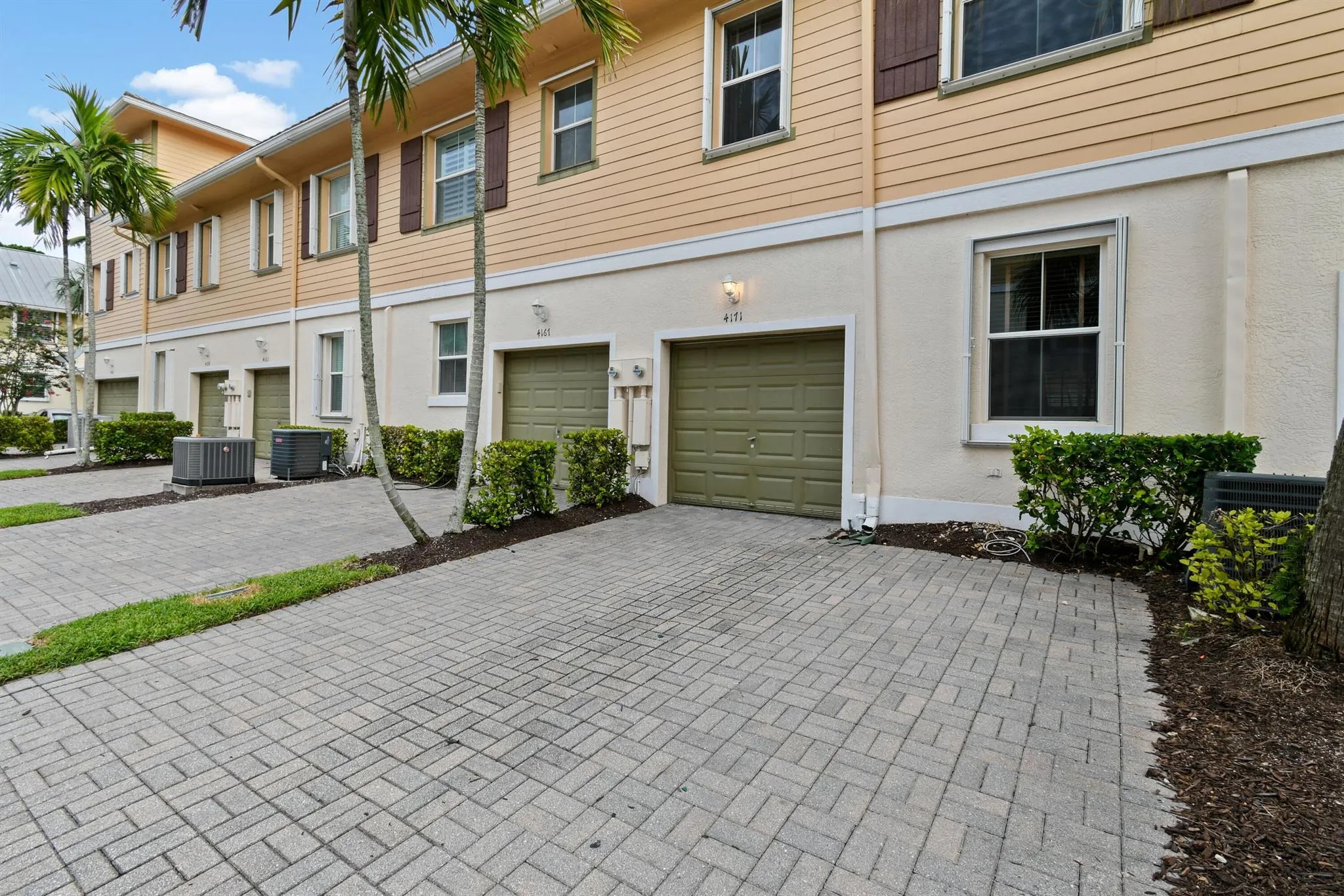 4171 Maya Cay Lane
