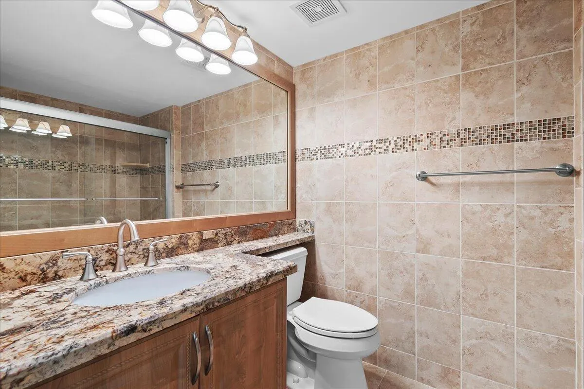4734 Lucerne Lakes Boulevard E, #302