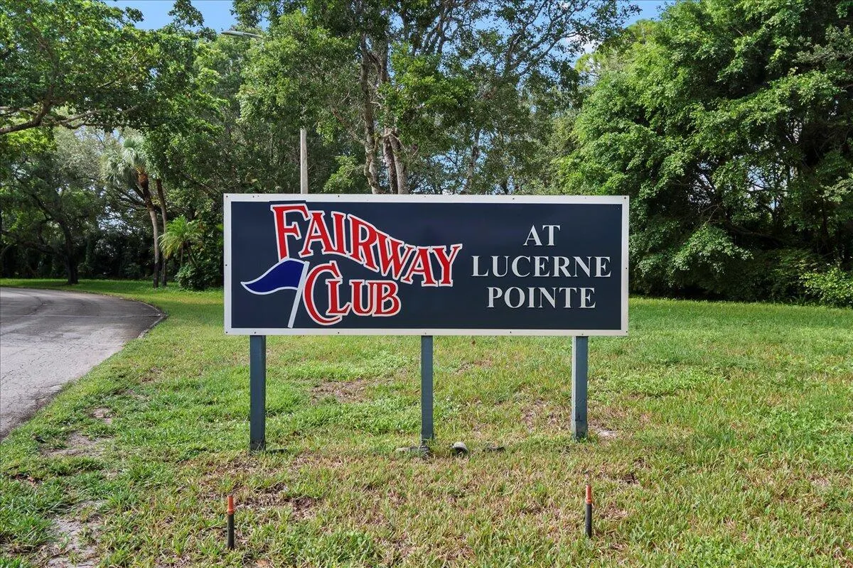 4734 Lucerne Lakes Boulevard E, #302