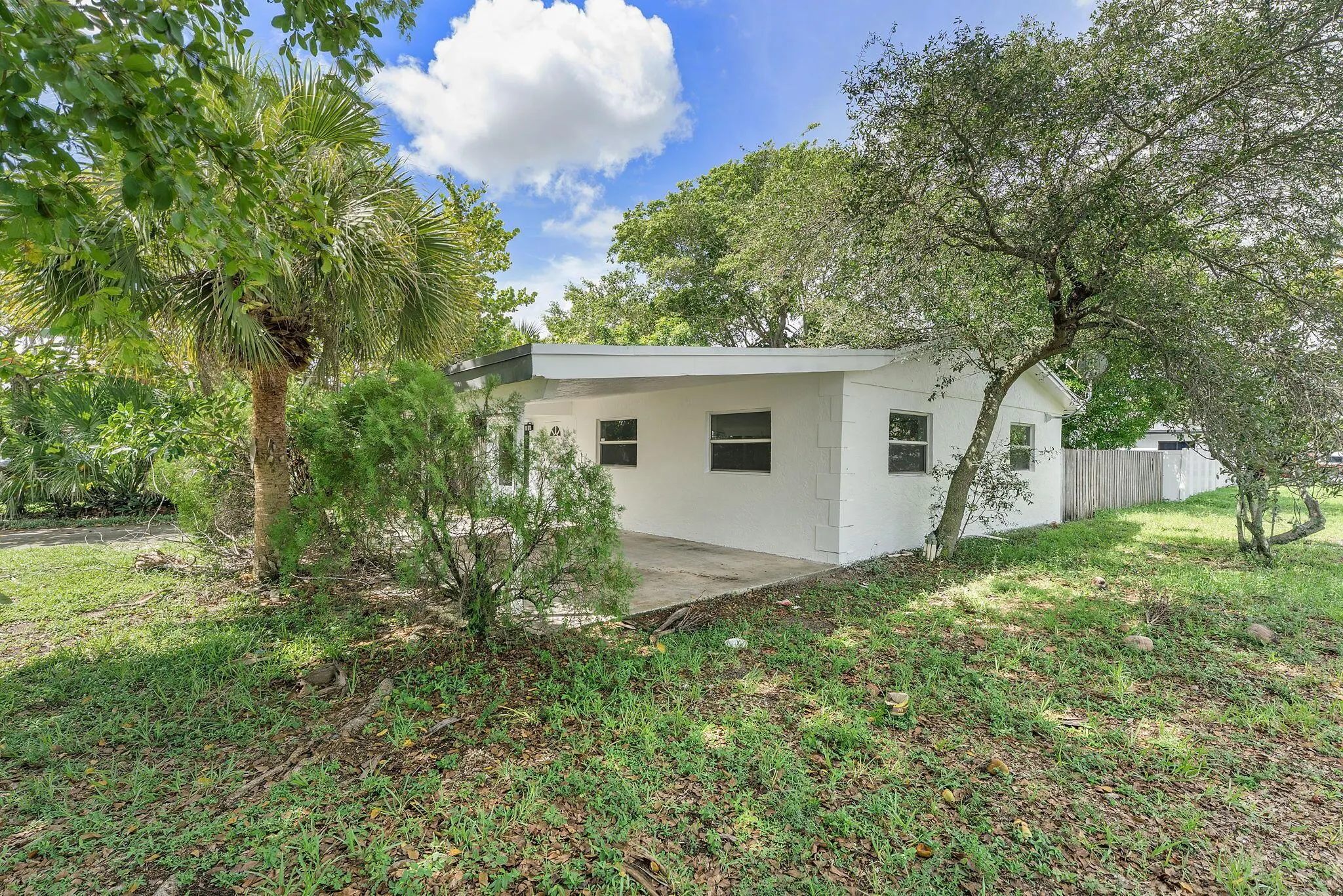 747 NW 1st Terrace