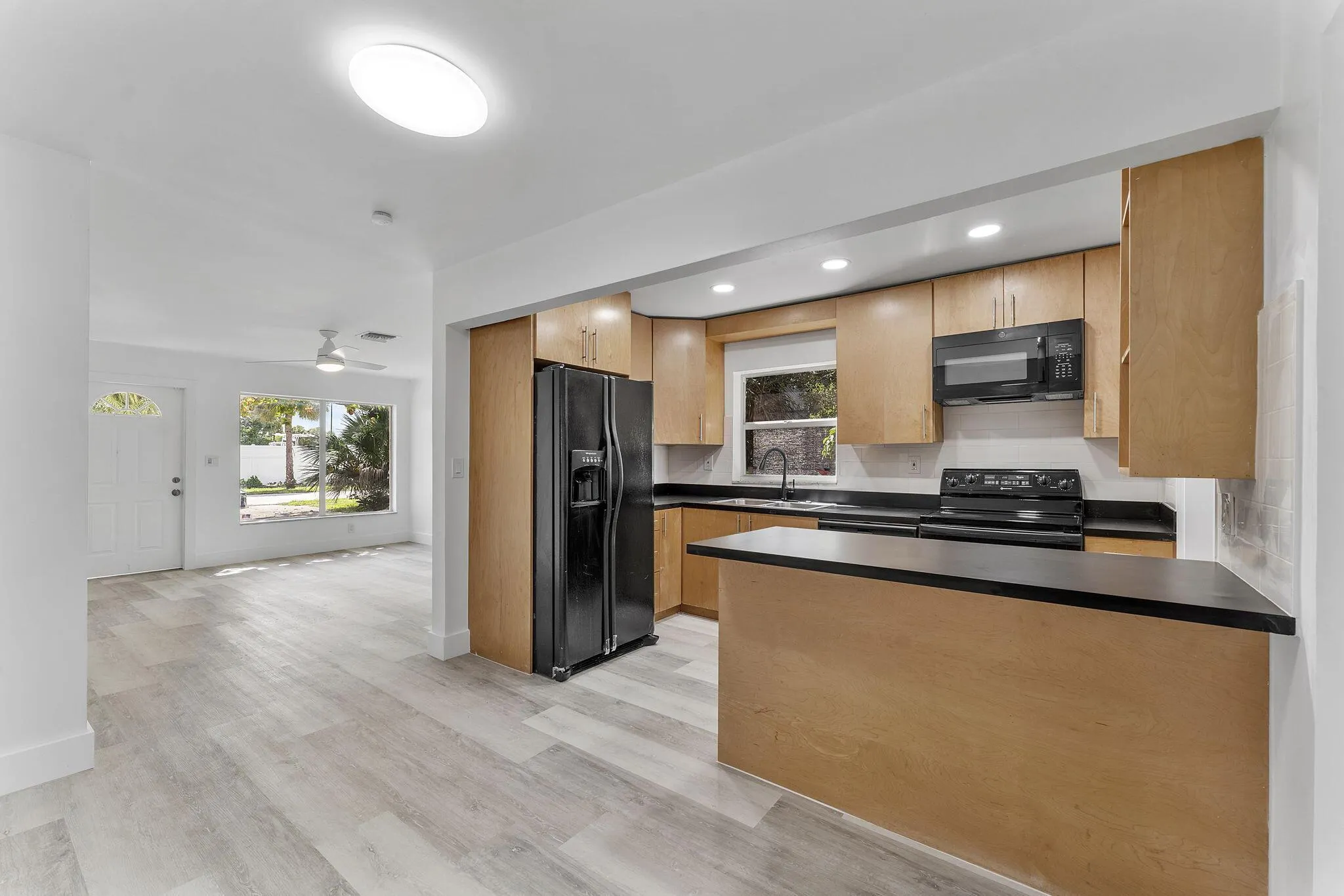 747 NW 1st Terrace