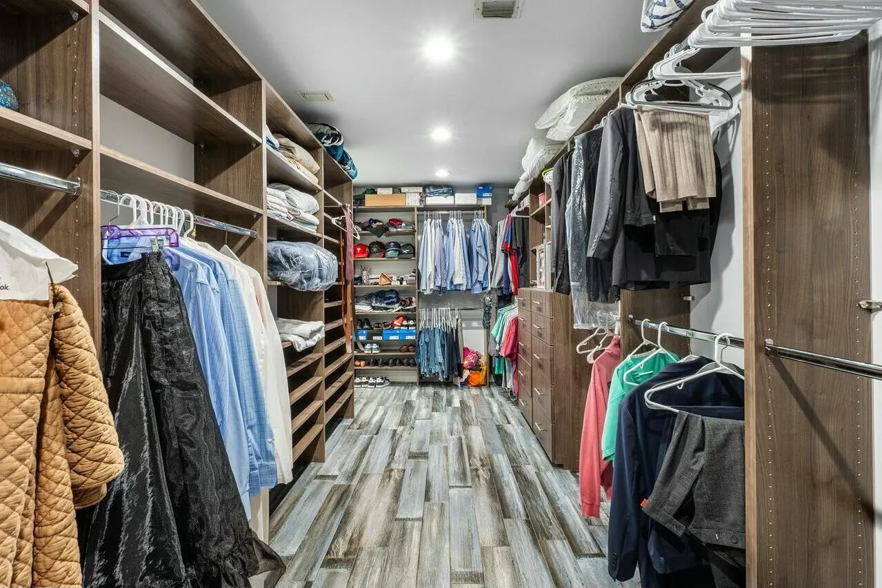 7619 Marbella Terrace