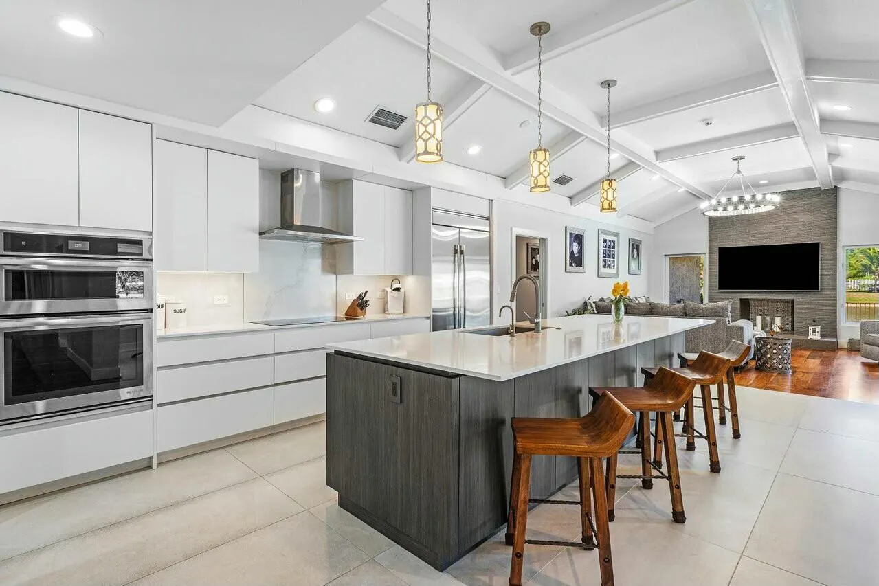 7619 Marbella Terrace