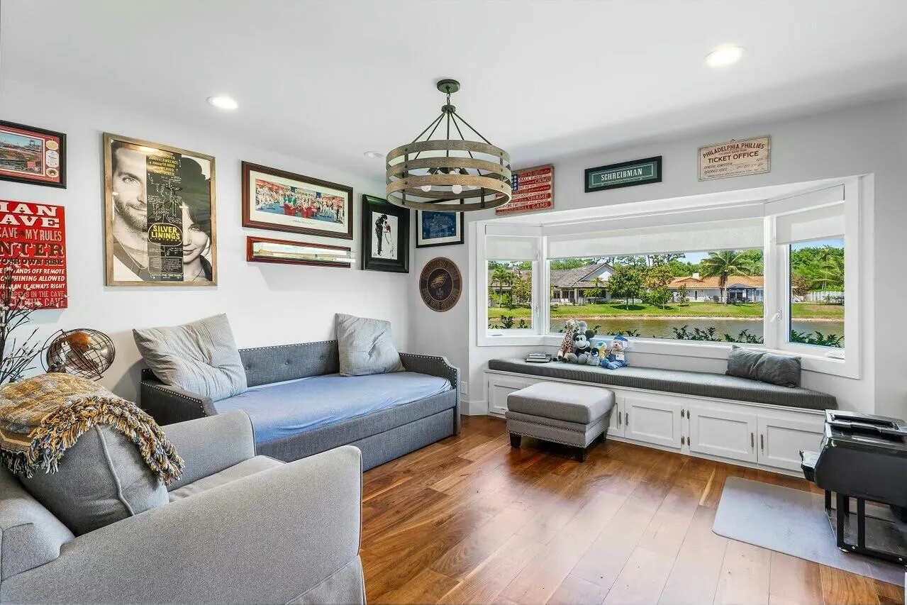 7619 Marbella Terrace